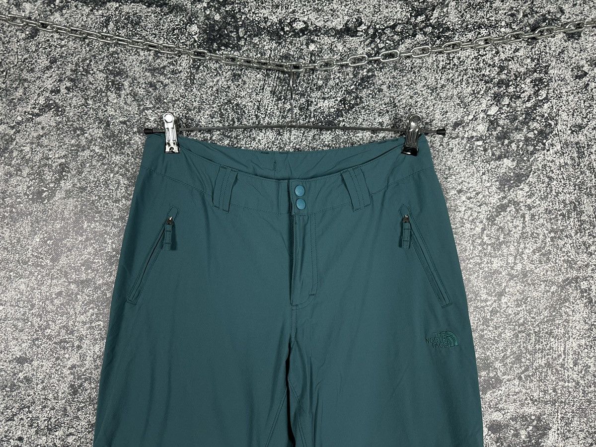 The North Face Women’s The North Face Nylon Pants Outdoor Travel Size 10 Size 28" / US 6 / IT 42 - 2 Thumbnail