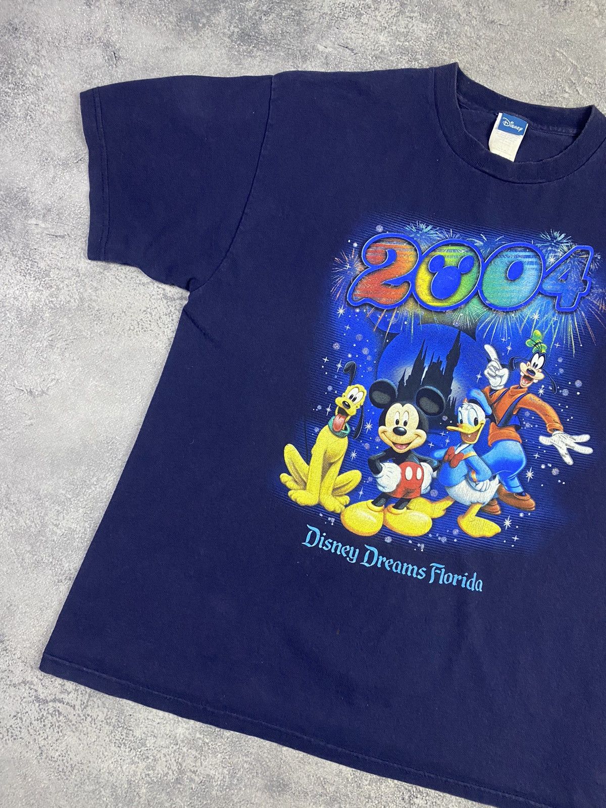 Disney Vintage Mickey Mouse Disney 2004 Dreams Florida Tee Size US L / EU 52-54 / 3 - 4 Thumbnail
