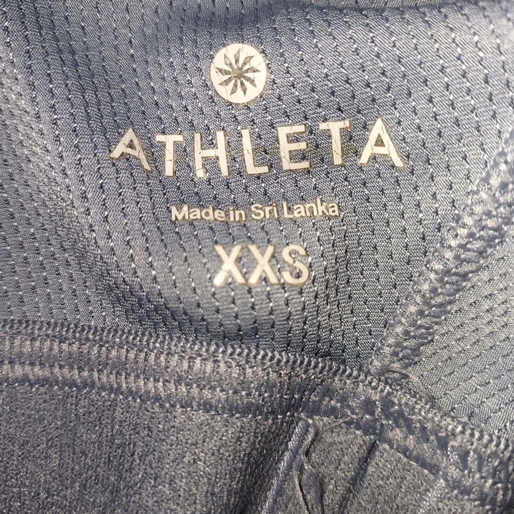 Athleta Athleta Womens Tank Top Racerback Built-In Bra XXS Blue Athletic Activewear Shirt Women XS? (Note: Not adding new info) Size XXS / US 00 / IT 34 - 5 Thumbnail