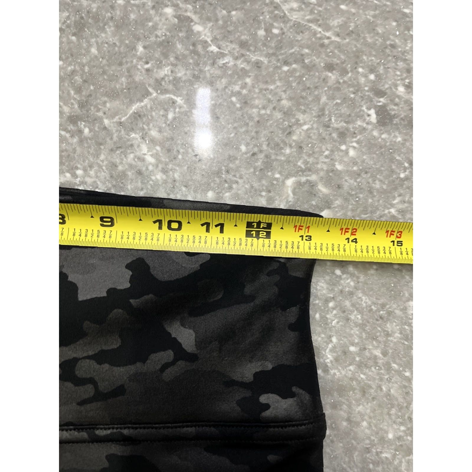 Spanx Spanx Womens Leggings M Black Camo Stretch Nylon Blend Size 32" / US 10 / IT 46 - 4 Thumbnail