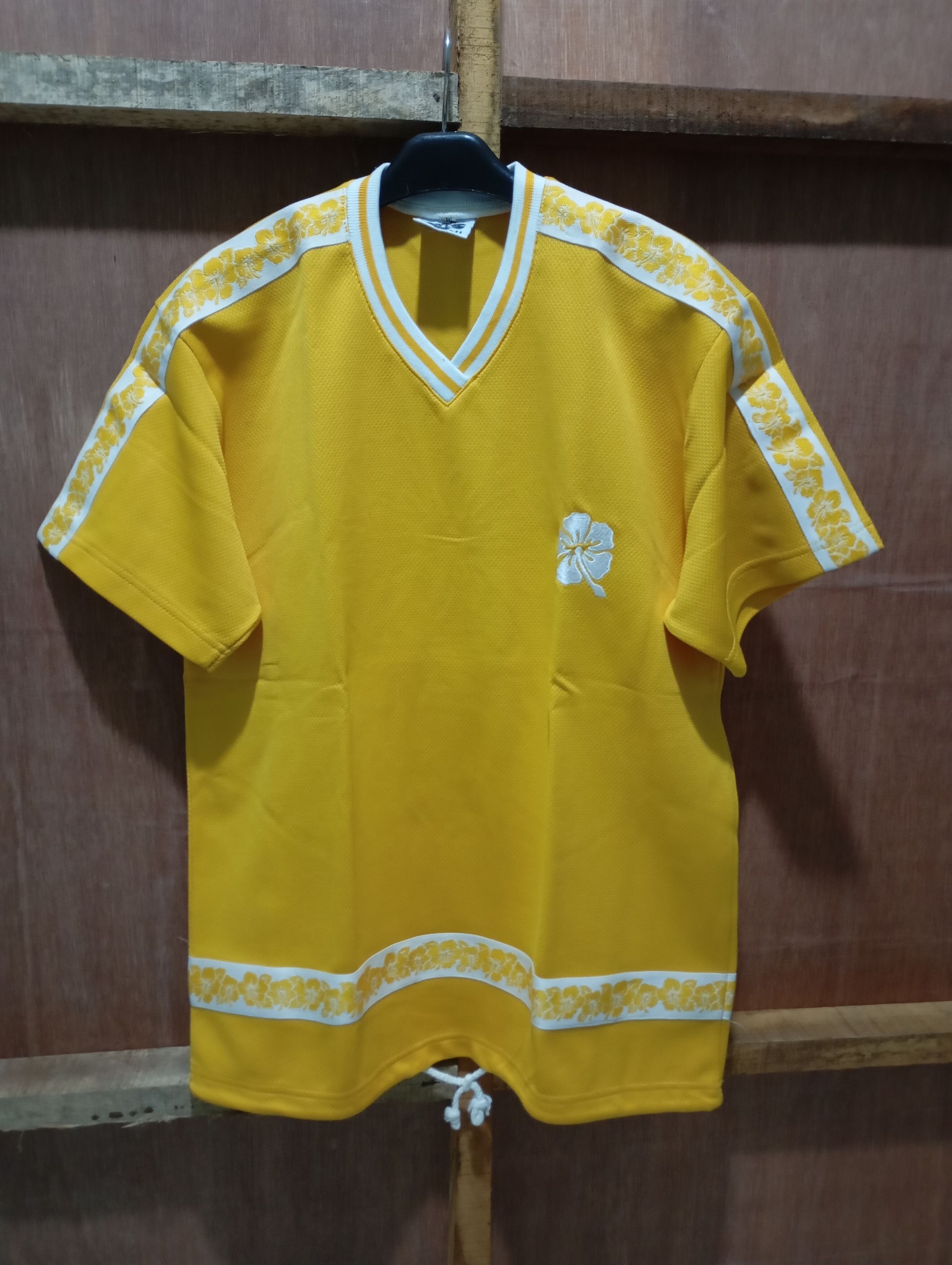 Vintage Vintage Hawaii Jersey Tees Size US M / EU 48-50 / 2 - 2 Thumbnail