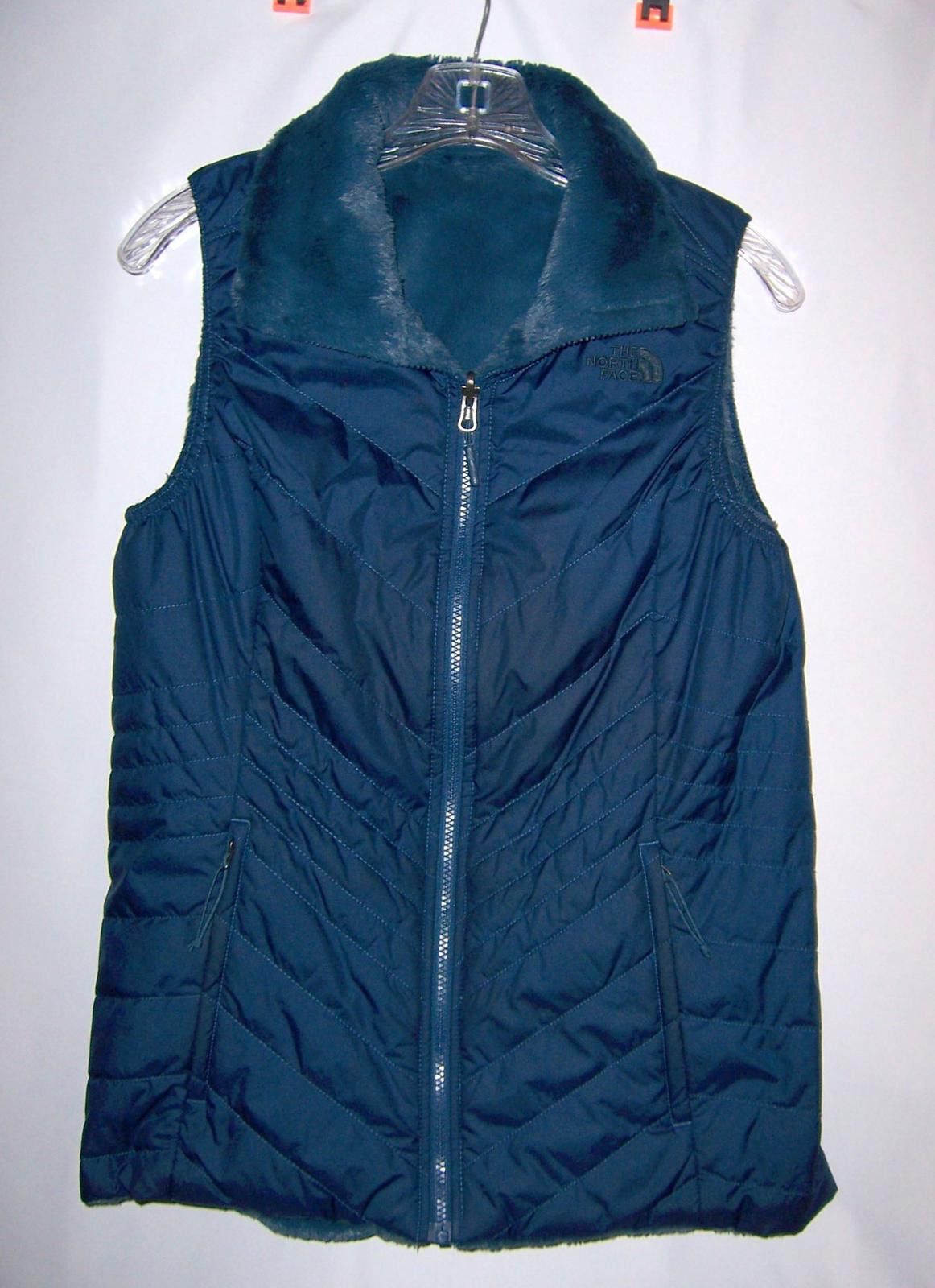 The North Face The North Face Blue Women REVERSIBLE Full Zip Quilted Vest M Size M / US 6-8 / IT 42-44 - 1 Thumbnail