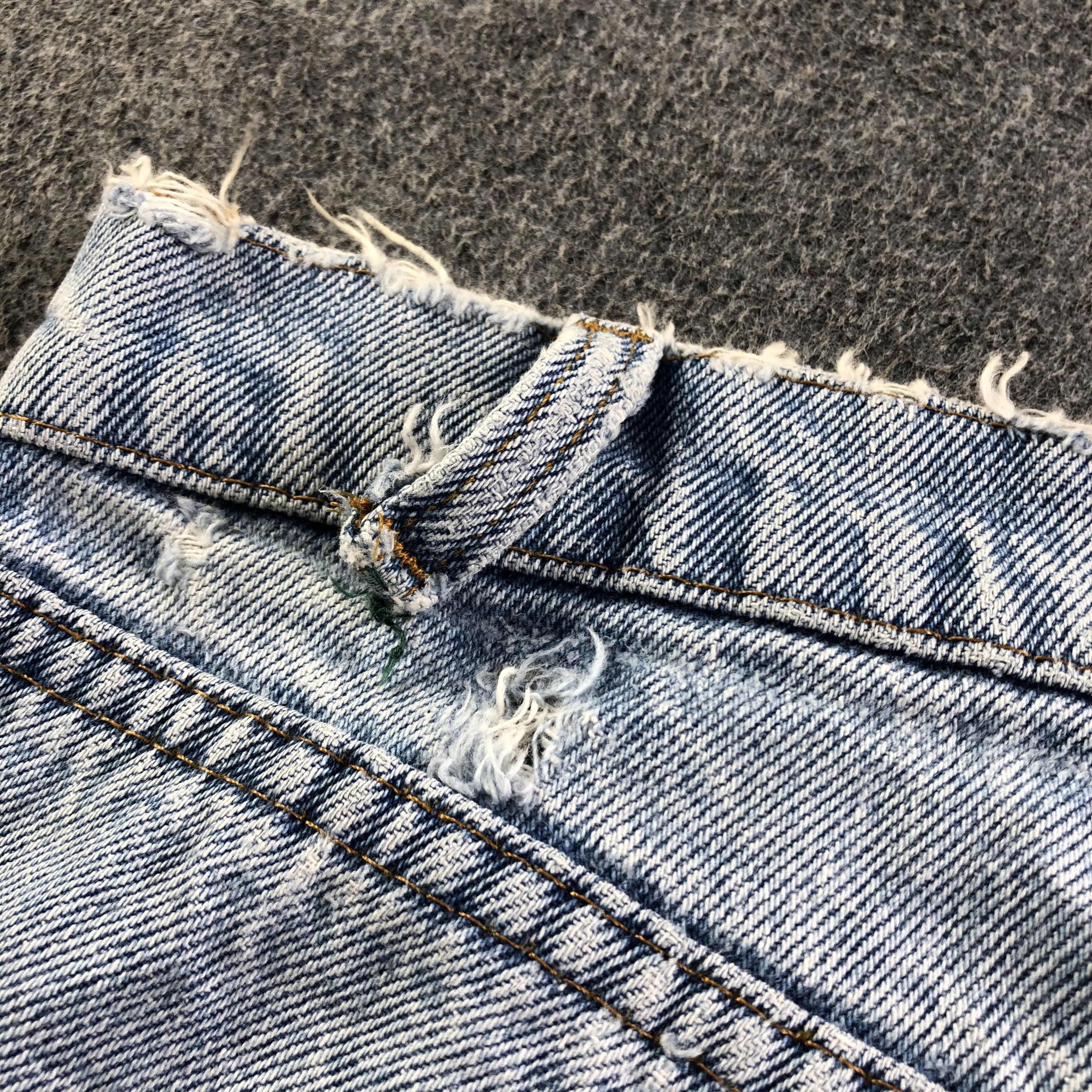 Levi's Vintage Light Wash Levis Jeans-J3382 Size US 26 / EU 42 - 7 Thumbnail