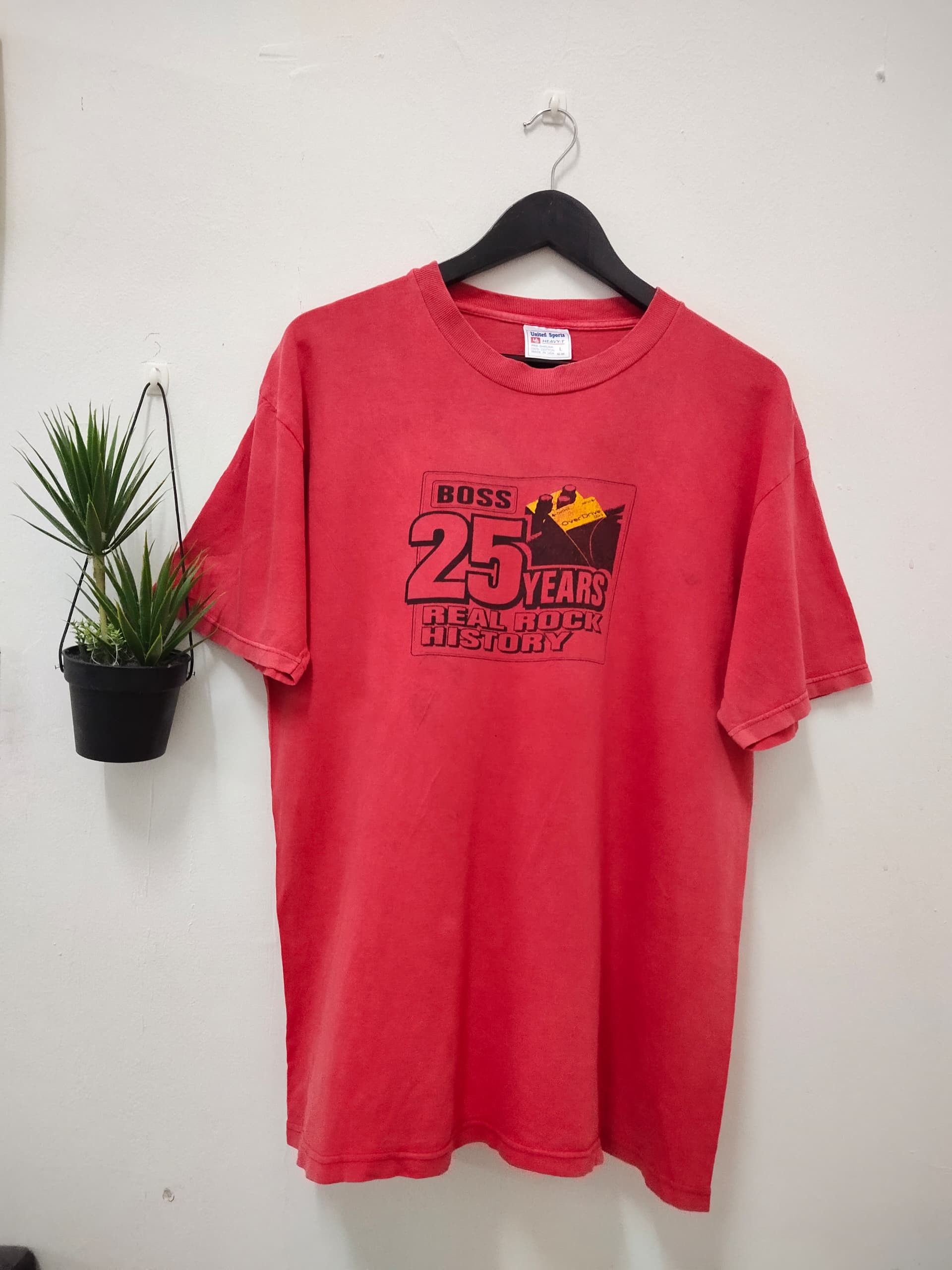 Band Tees Vintage 90s BOSS sound system promo t shirt distressed Size US L / EU 52-54 / 3 - 1 Thumbnail