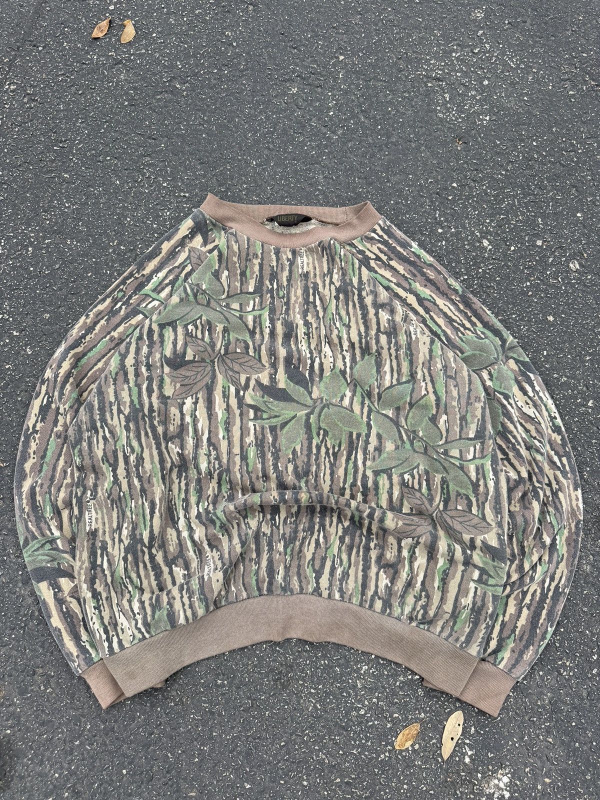 Realtree × Vintage vintage camo sweatshirt Size US L / EU 52-54 / 3 - 1 Thumbnail