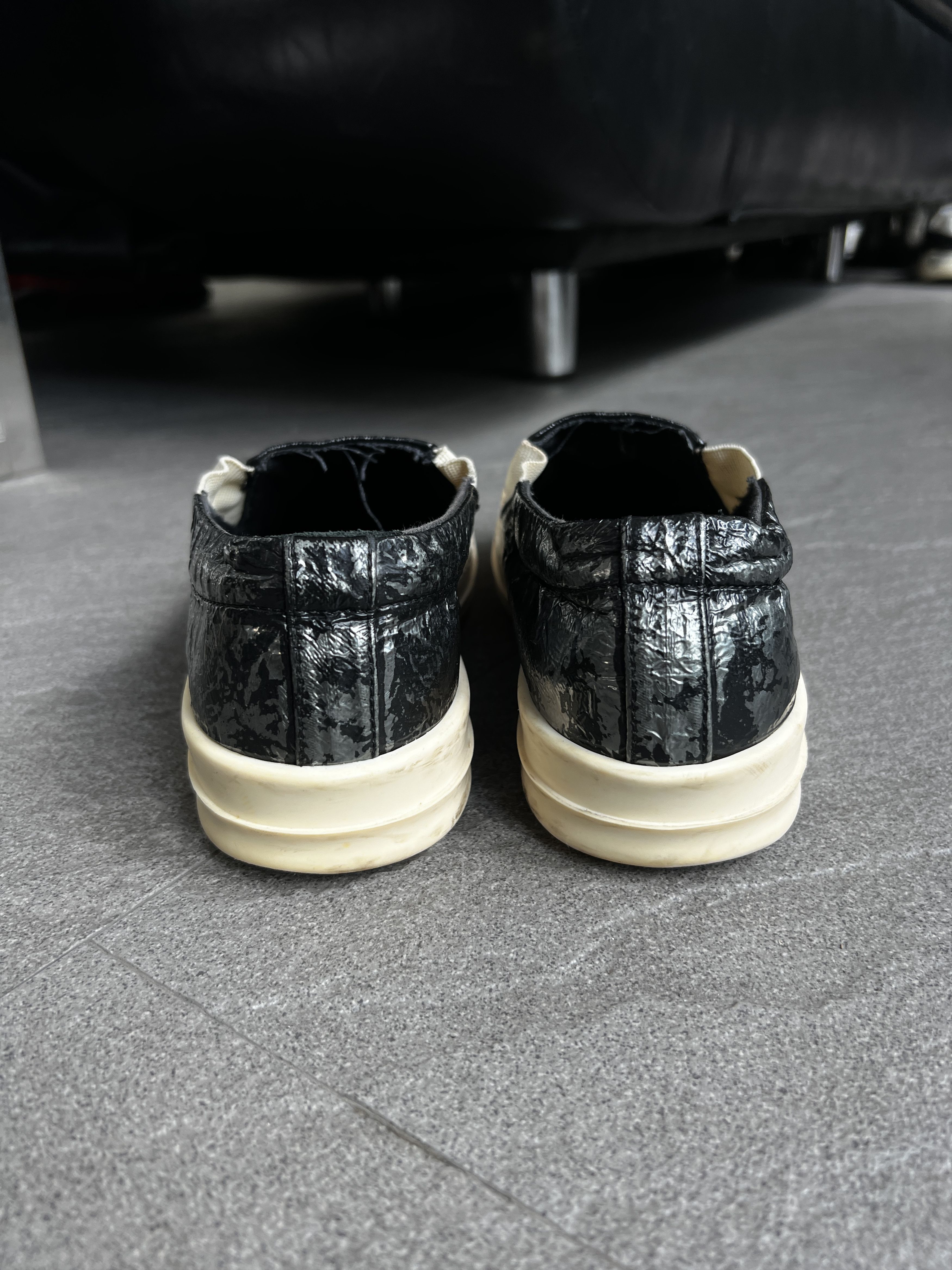 Rick Owens Drkshdw Rick Owens DRKSHDW Slip On Crackle Black EU39 Size US 6 / EU 39 - 5 Thumbnail