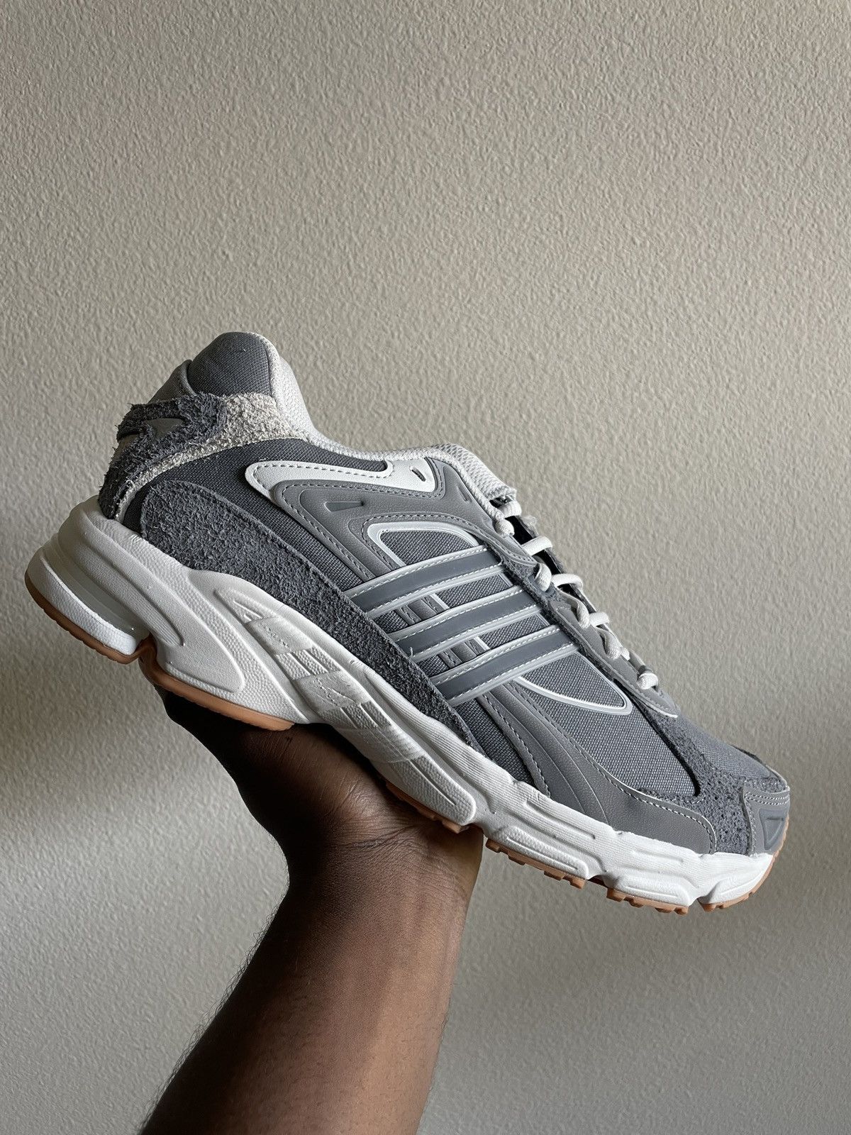 Adidas Adidas Responses CL Grey Crystal Size US 11 / EU 44 - 1 Thumbnail