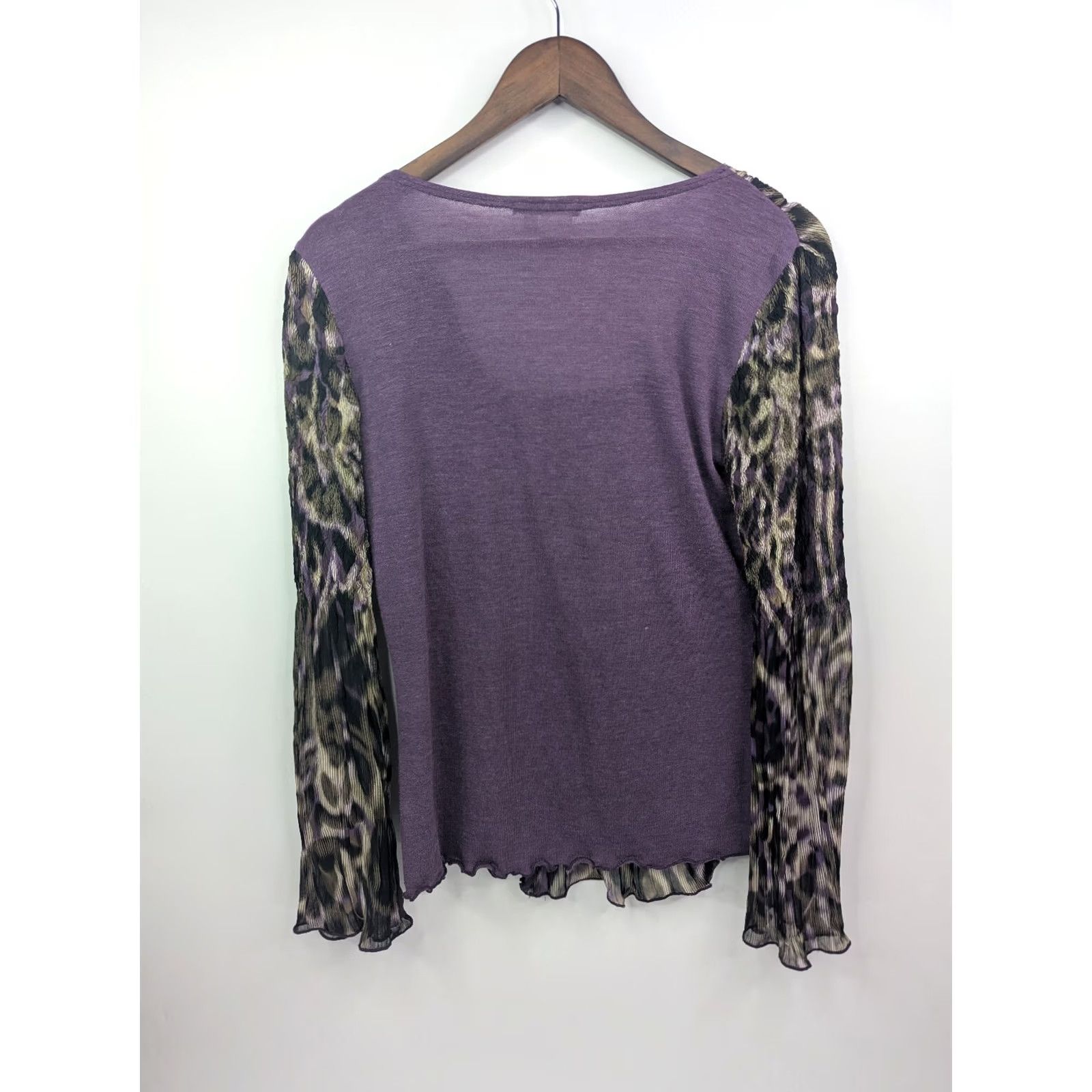 Vintage Alberto Makali Blouse Woman's M Crinkle Animal Print Sleeve Scoop Neck Pullover Casual Party Travel Purple Polyester Regular Womens Size M / US 6-8 / IT 42-44 - 7 Thumbnail