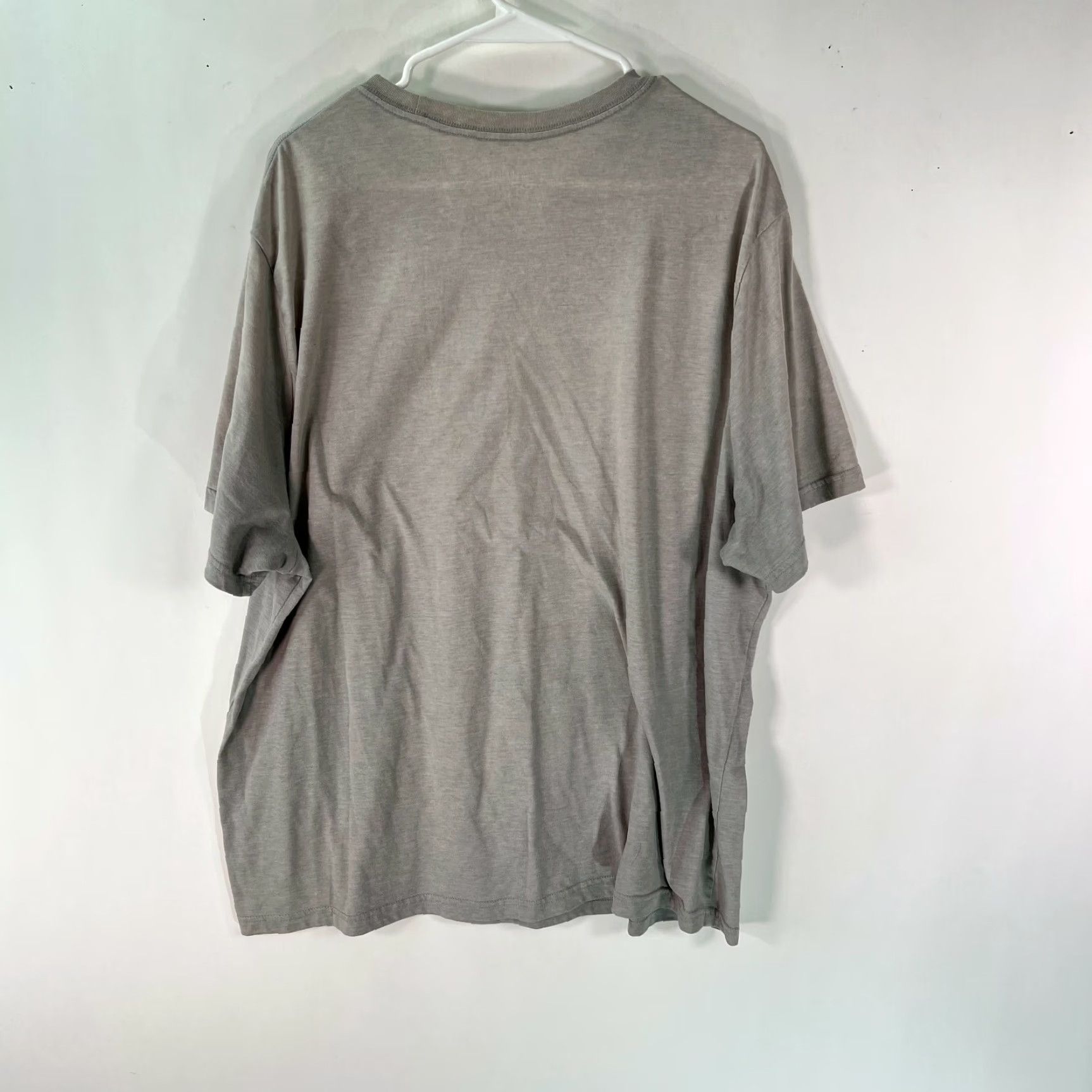 Vintage Mens 2XL Crew Neck Short Sleeves T-Shirt Gray Pullover Casual Classic Core: 2XL Gray Mens T-Shirt Size US XXL / EU 58 / 5 - 2 Thumbnail