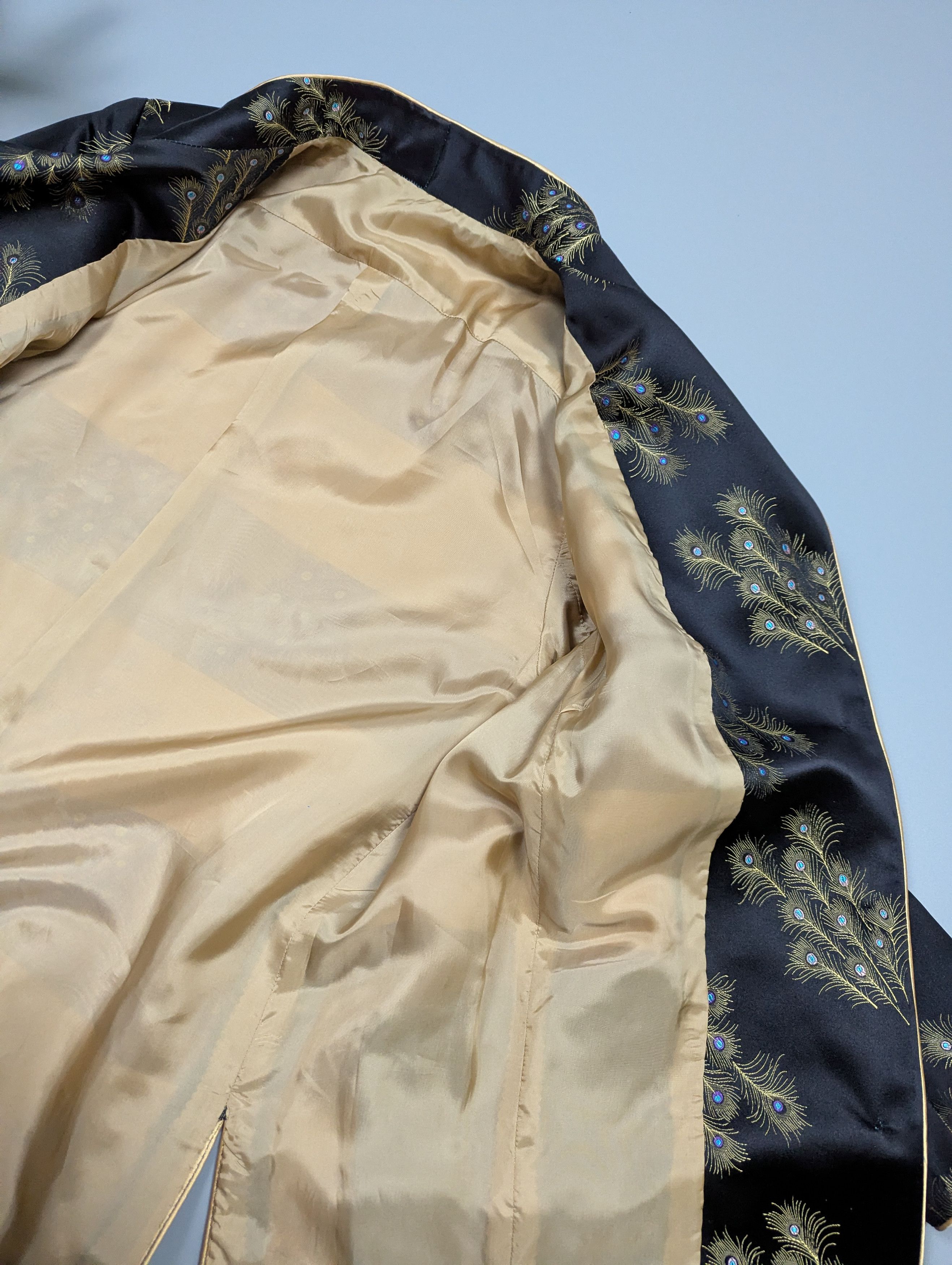 Vintage Vintage Satin Peacock Blazer Black Gold Handmade Size L Size L / US 10 / IT 46 - 19 Thumbnail