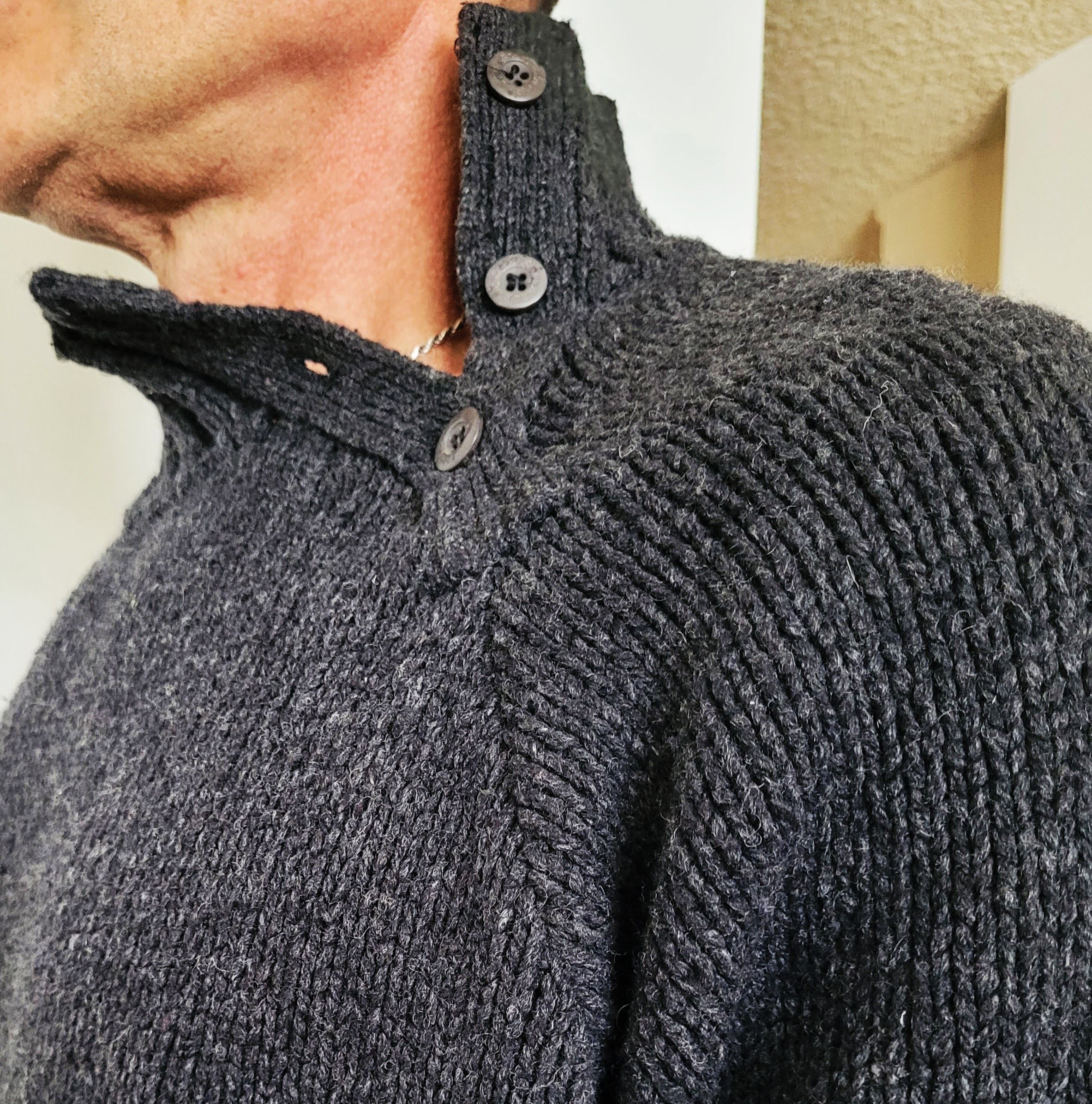 Other Talgo Oceanic Trend Wool Button Mock Neck Sweater Paris Size US L / EU 52-54 / 3 - 3 Thumbnail