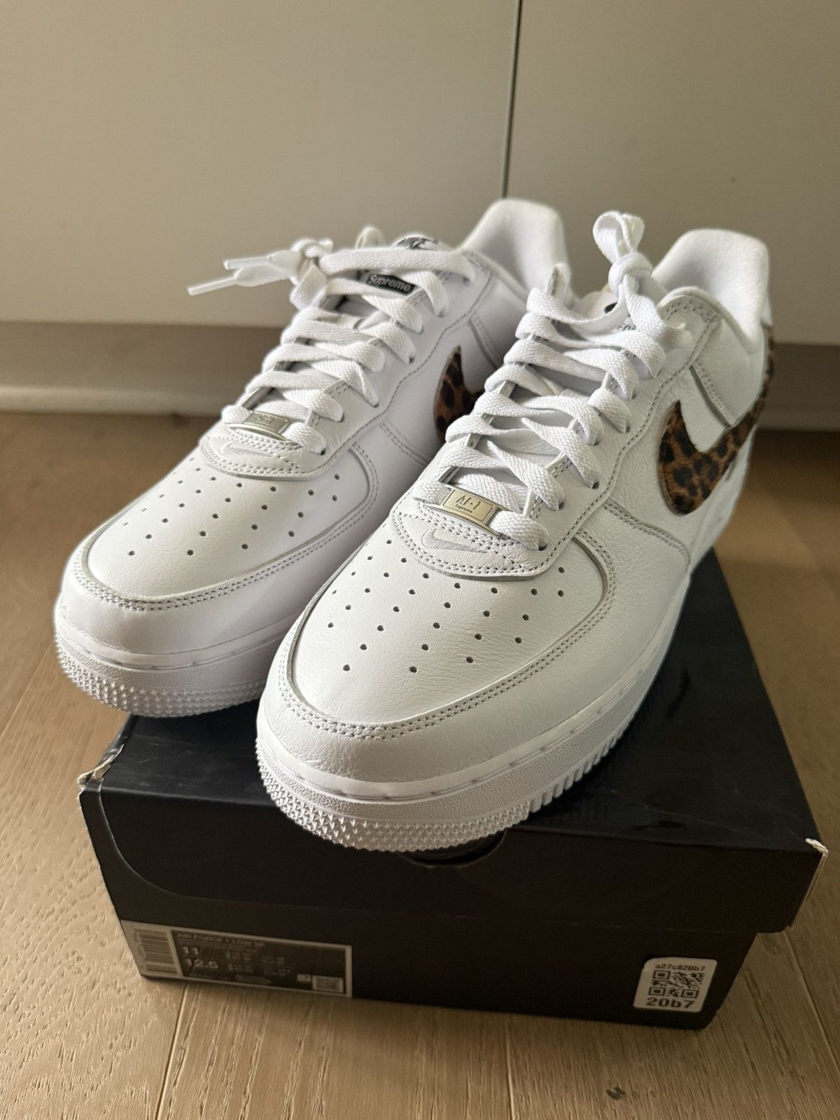 GOODENOUGH × Supreme Nike Supreme Air Force 1 x GOODENOUGH White/size 11 DS New Size US 11 / EU 44 - 1 Thumbnail