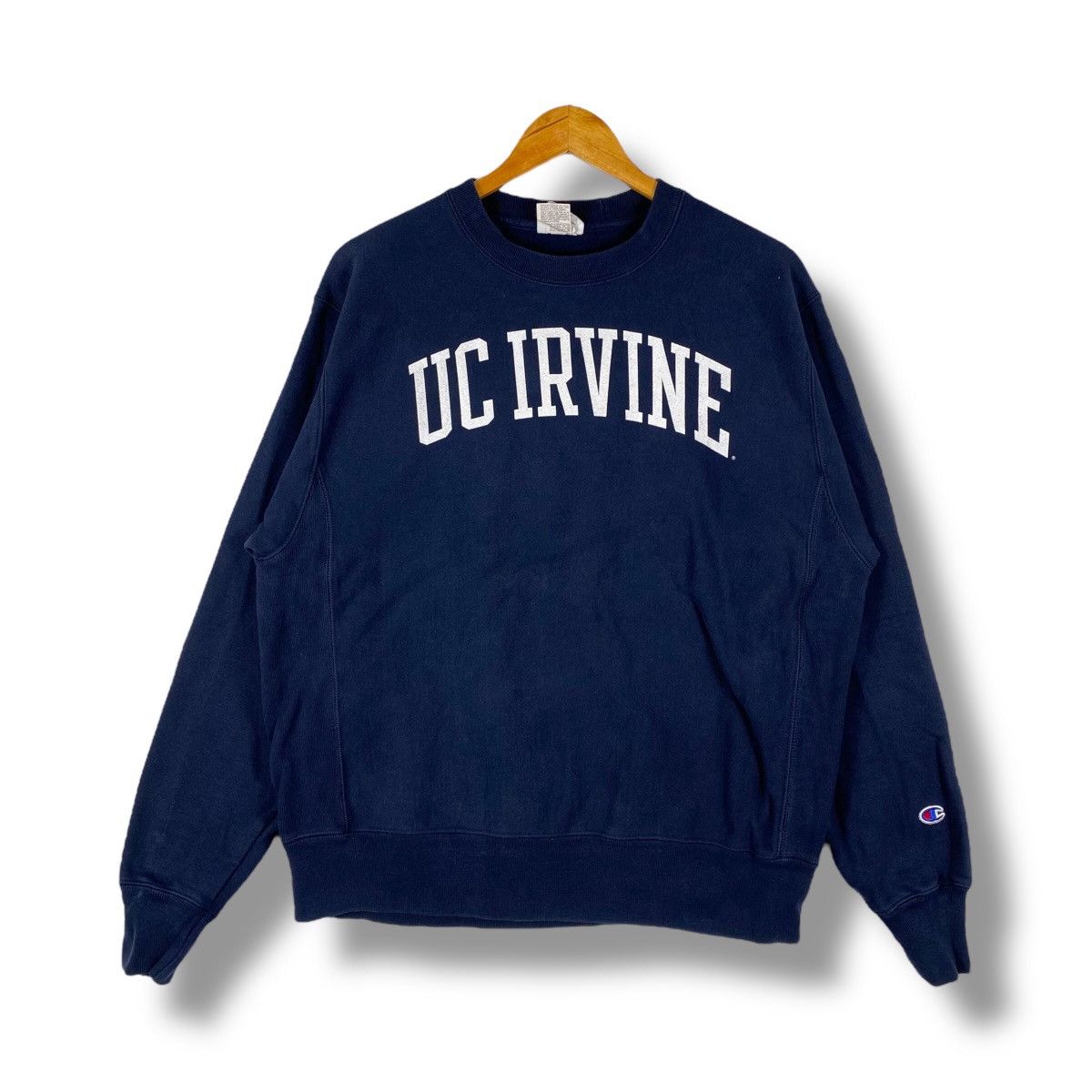 Champion Vintage 00's Champion Reverse Weave UC IRVINE Crewneck Size US M / EU 48-50 / 2 - 1 Thumbnail