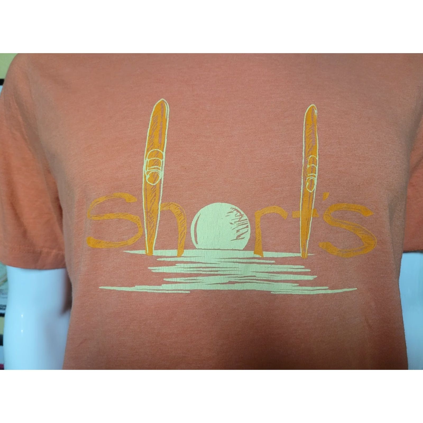 Vintage VINTAGE Shorts Brewing Waterski Sunset T Shirt XL Orange Men Graphic Tee Beer Size US XL / EU 56 / 4 - 2 Thumbnail