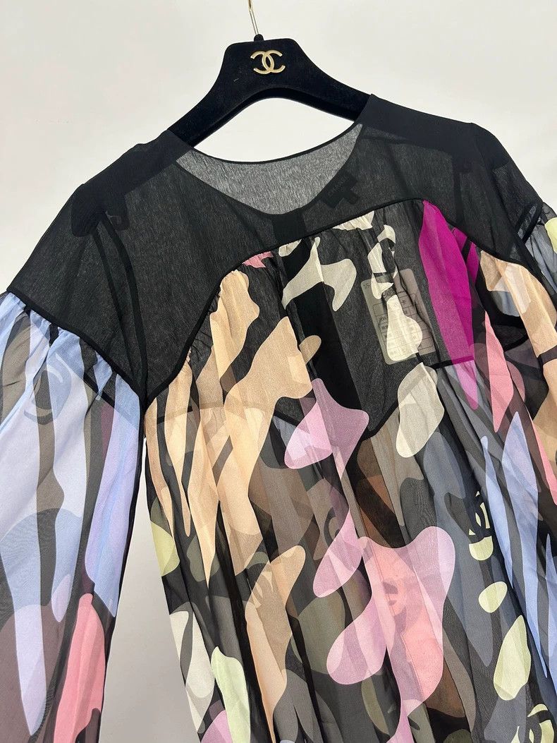 Chanel Chanel Color printed silk long sleeves Size XS / US 0-2 / IT 36-38 - 3 Thumbnail
