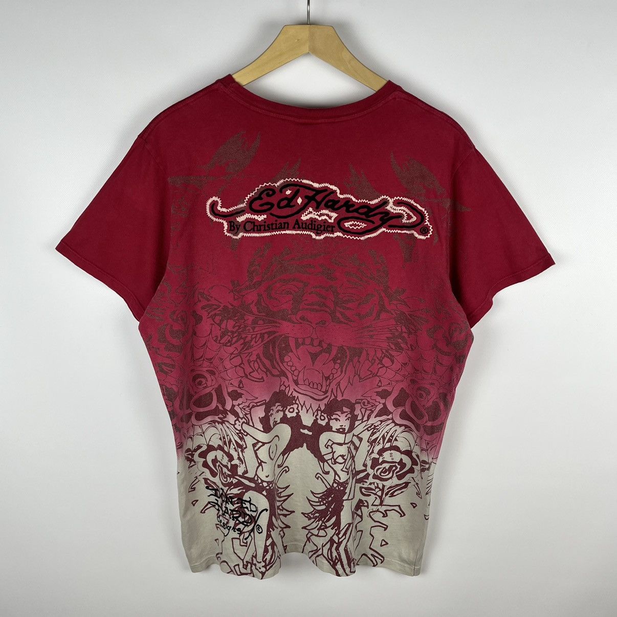 Ed Hardy Vintage Ed Hardy AOP tattoo rare y2k tee 90’s Size US L / EU 52-54 / 3 - 9 Thumbnail