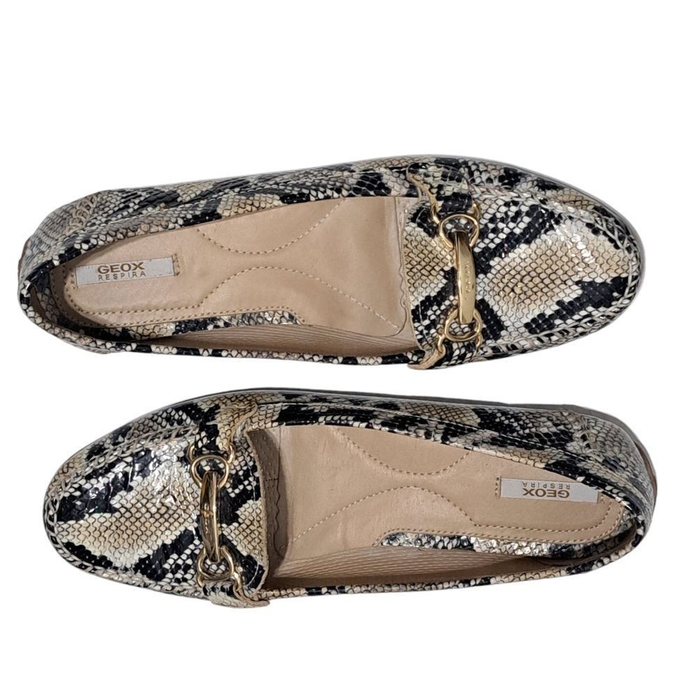 Geox Geox Respira Phython Print Drive Moccasin Loafer Faux Leathe Size US 7 / IT 37 - 11 Thumbnail