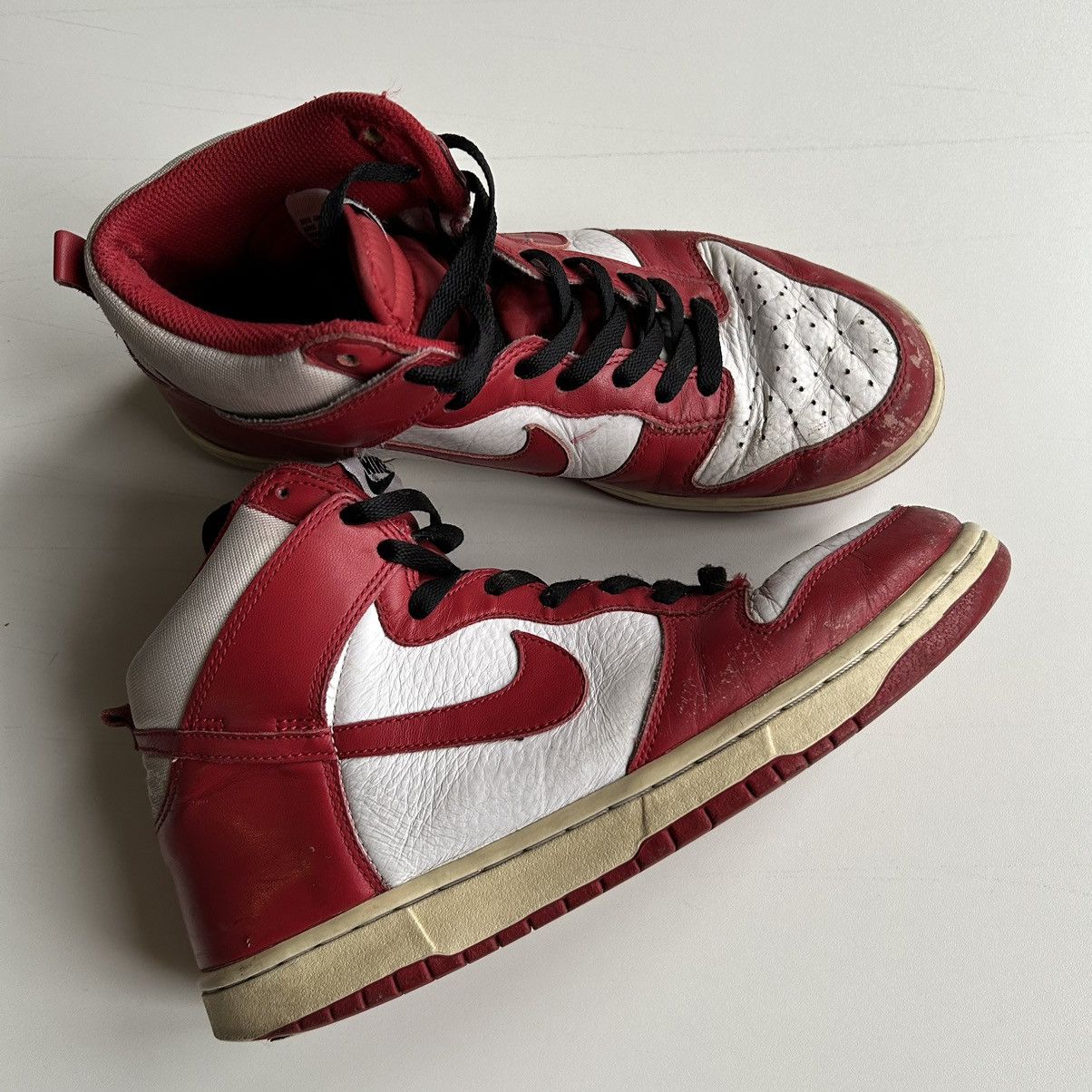 Nike Vintage 2000s Nike Dunk St John Hi Top Size 9 Red/White Rare Size US 9 / EU 42 - 2 Thumbnail