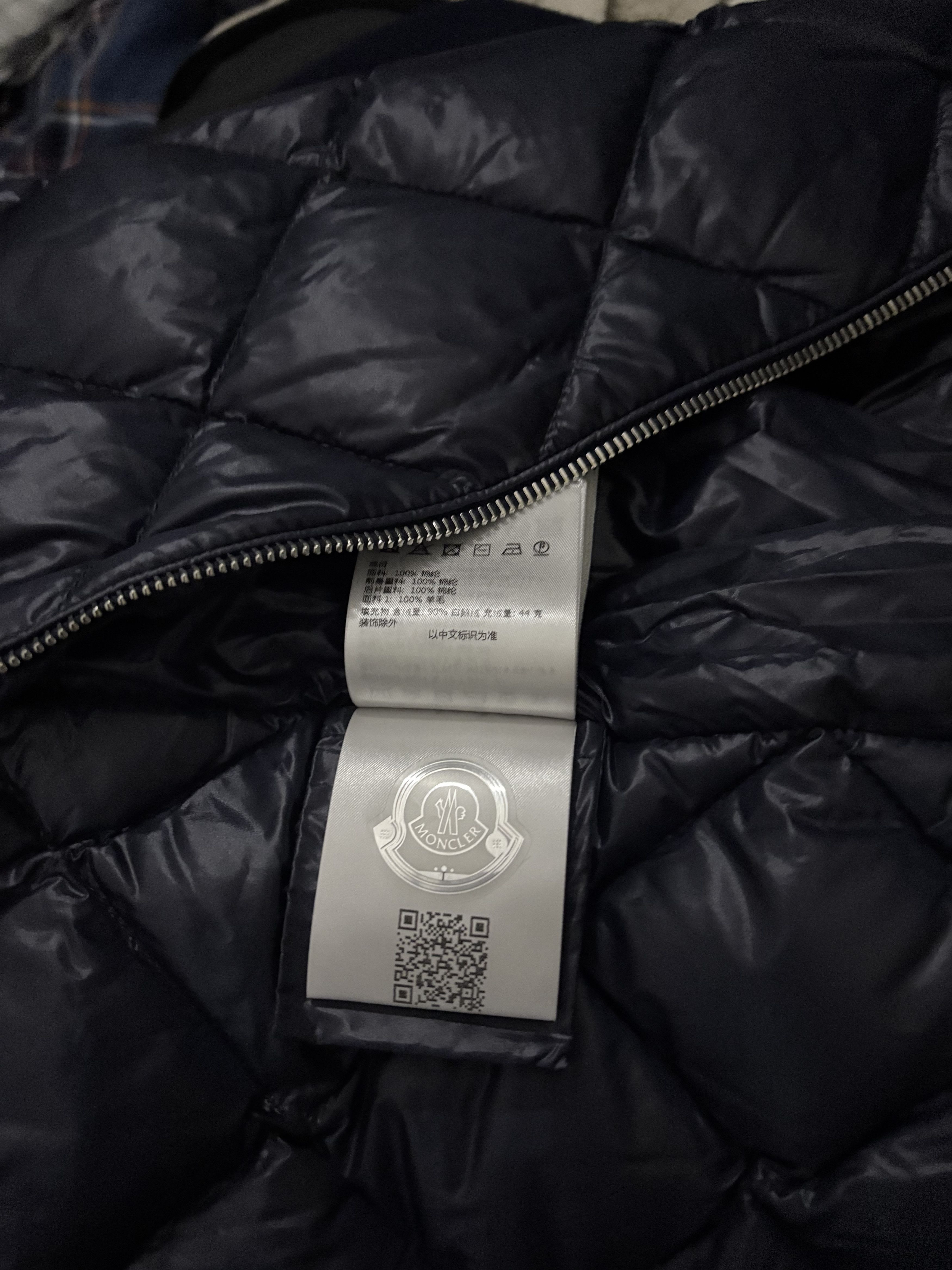 Moncler Moncler Down Cardigan Size M / US 6-8 / IT 42-44 - 9 Thumbnail