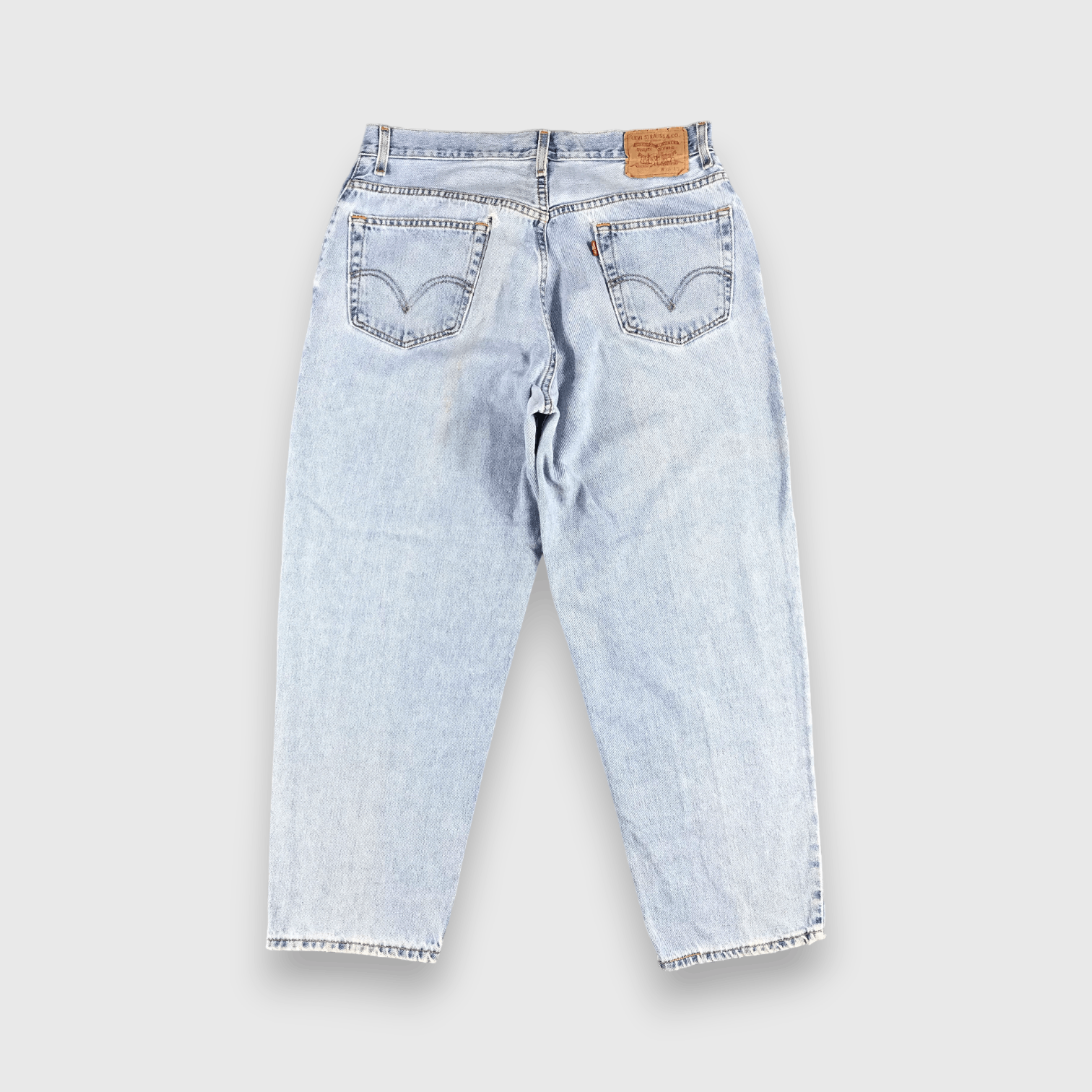 Levi's Vintage Light Wash Levis 560 Jeans-J1871 Size US 35 - 2 Thumbnail