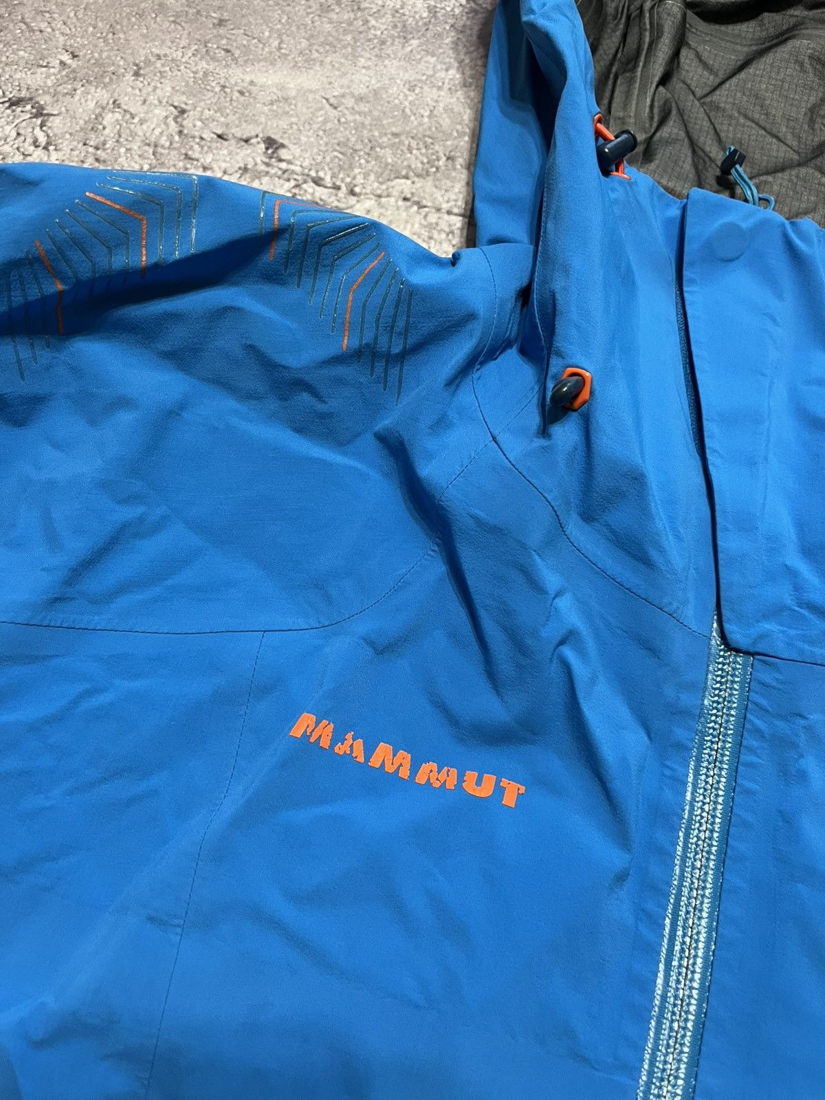 Mammut Mammut eiger extreme mittellegi gore tex pro jacket Size US L / EU 52-54 / 3 - 5 Thumbnail