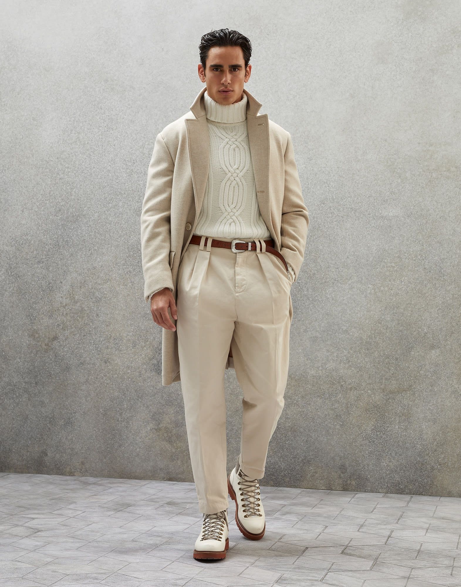 Brunello Cucinelli o1w1db10225 Overcoat in Beige Size US XL / EU 56 / 4 - 5 Thumbnail