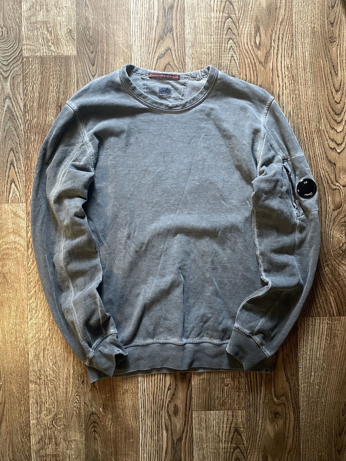 C.P. Company CP Company Re-Colour Pocket Sweatshirt Size US L / EU 52-54 / 3 - 1 Thumbnail