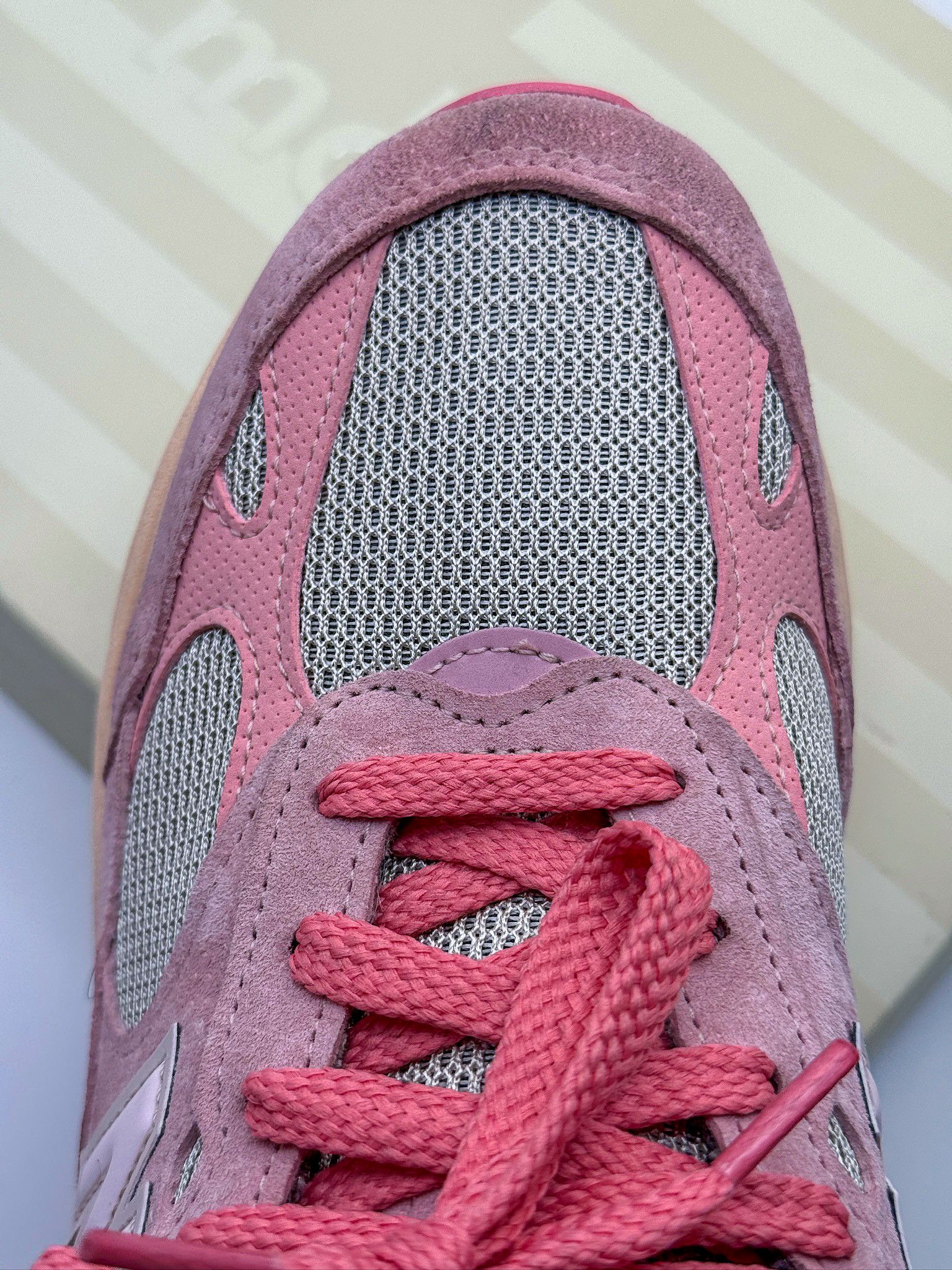 Joe Freshgoods × New Balance New Balance 993 x Joe Freshgoods Performance Art Powder Pink Size US 10 / EU 43 - 14 Thumbnail