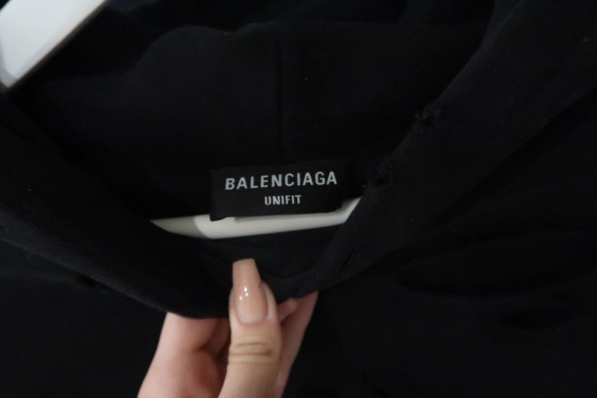 Balenciaga Destroyed logo cotton jersey hoodie Size US XS / EU 42 / 0 - 3 Thumbnail