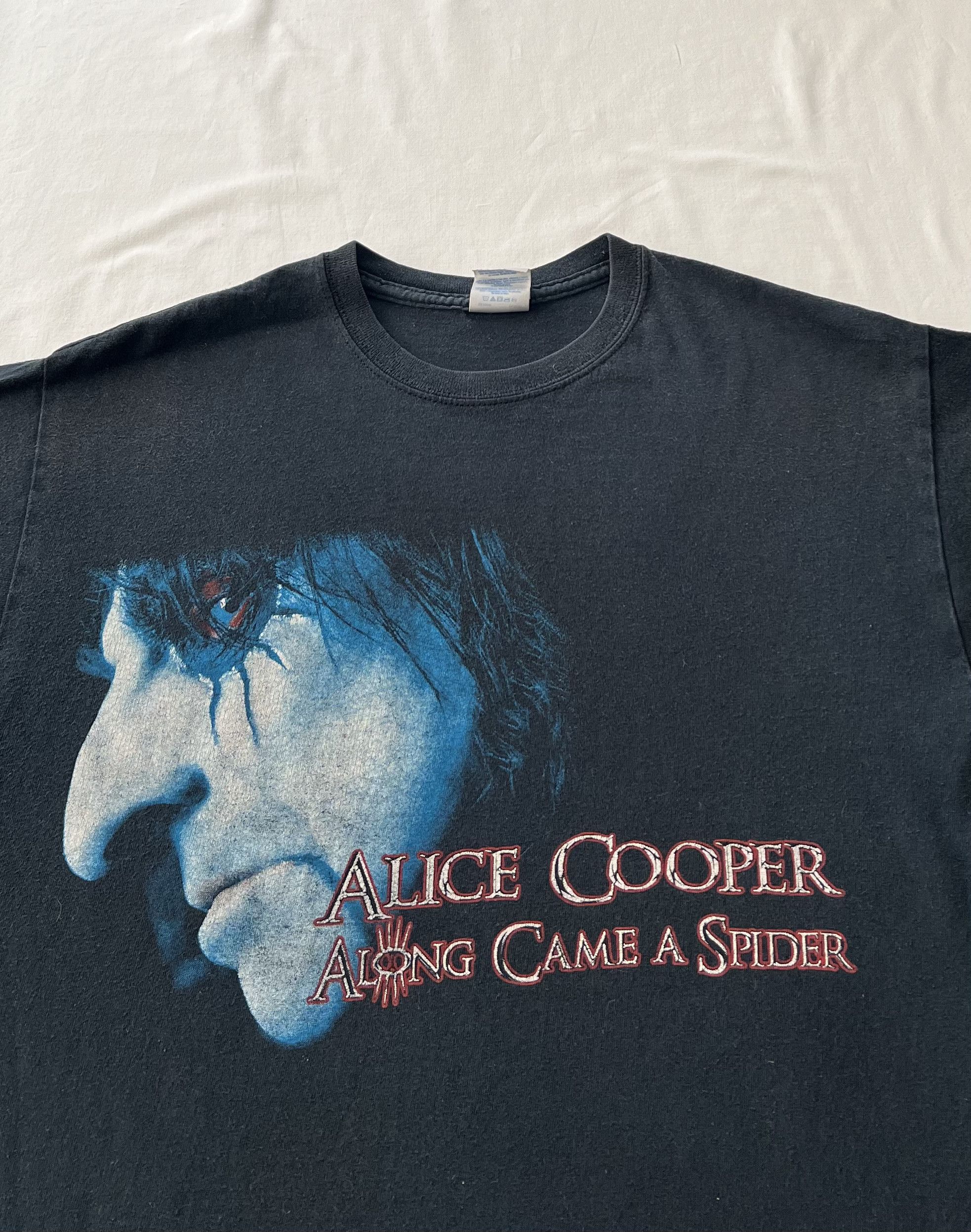 Band Tees Vintage 2000s Alice Cooper Along Came A Spider Tour T-shirt Size US M / EU 48-50 / 2 - 3 Thumbnail