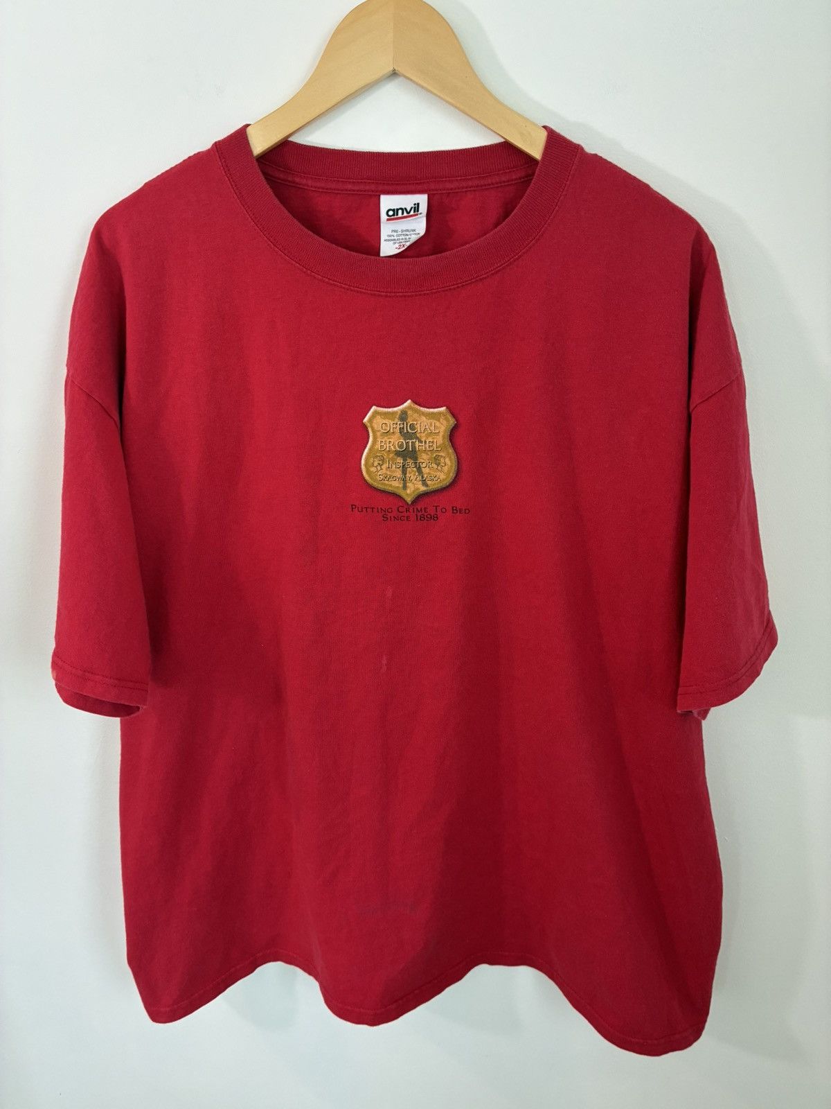 Vintage BROTHEL INSPECTOR Oversize Sex Joke Adult Humor Tee Size US XXL / EU 58 / 5 - 2 Thumbnail