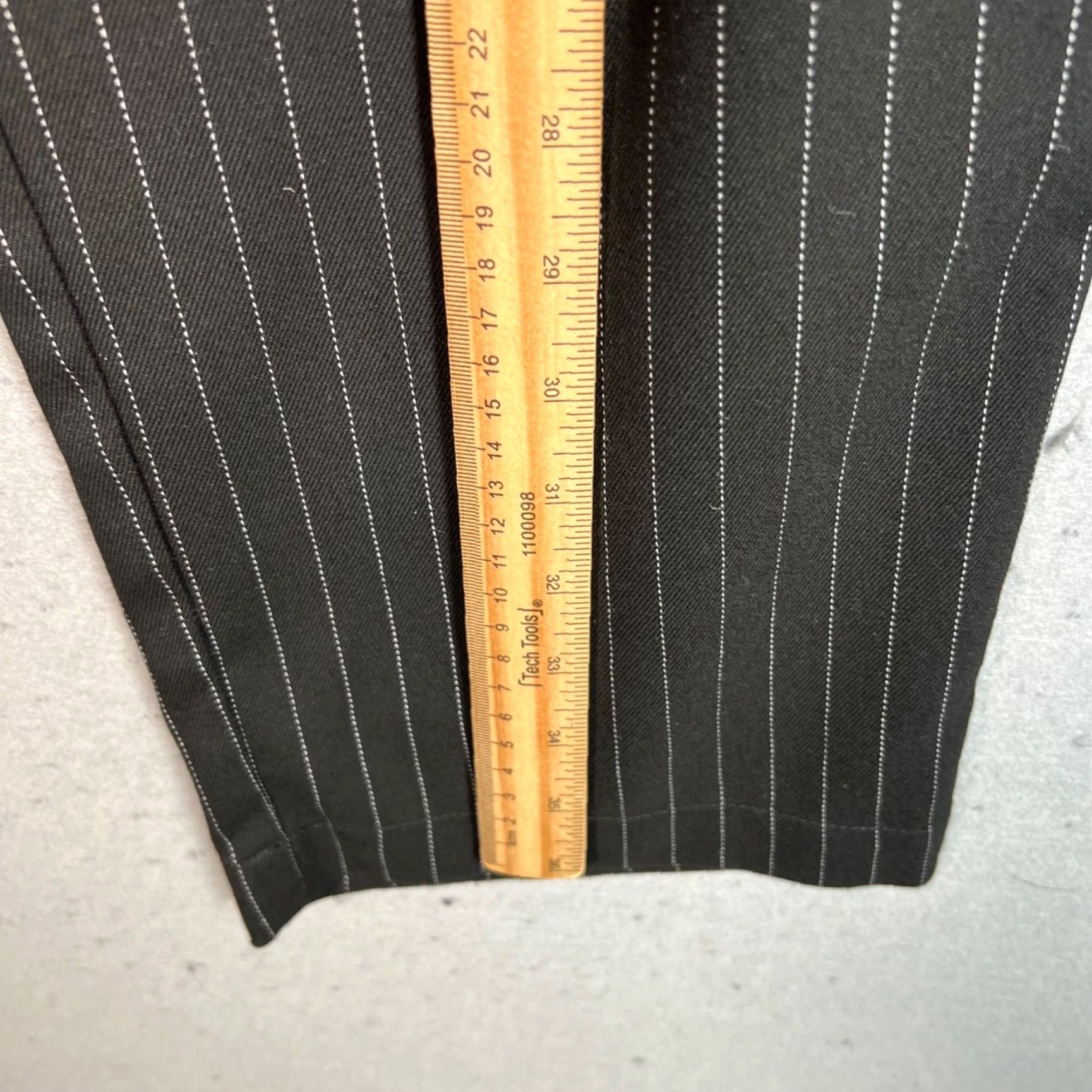 Vintage El Closet De Me Hermana Womens Medium Black Pinstripe Straight-Leg Pants Size 32" / US 10 / IT 46 - 6 Thumbnail