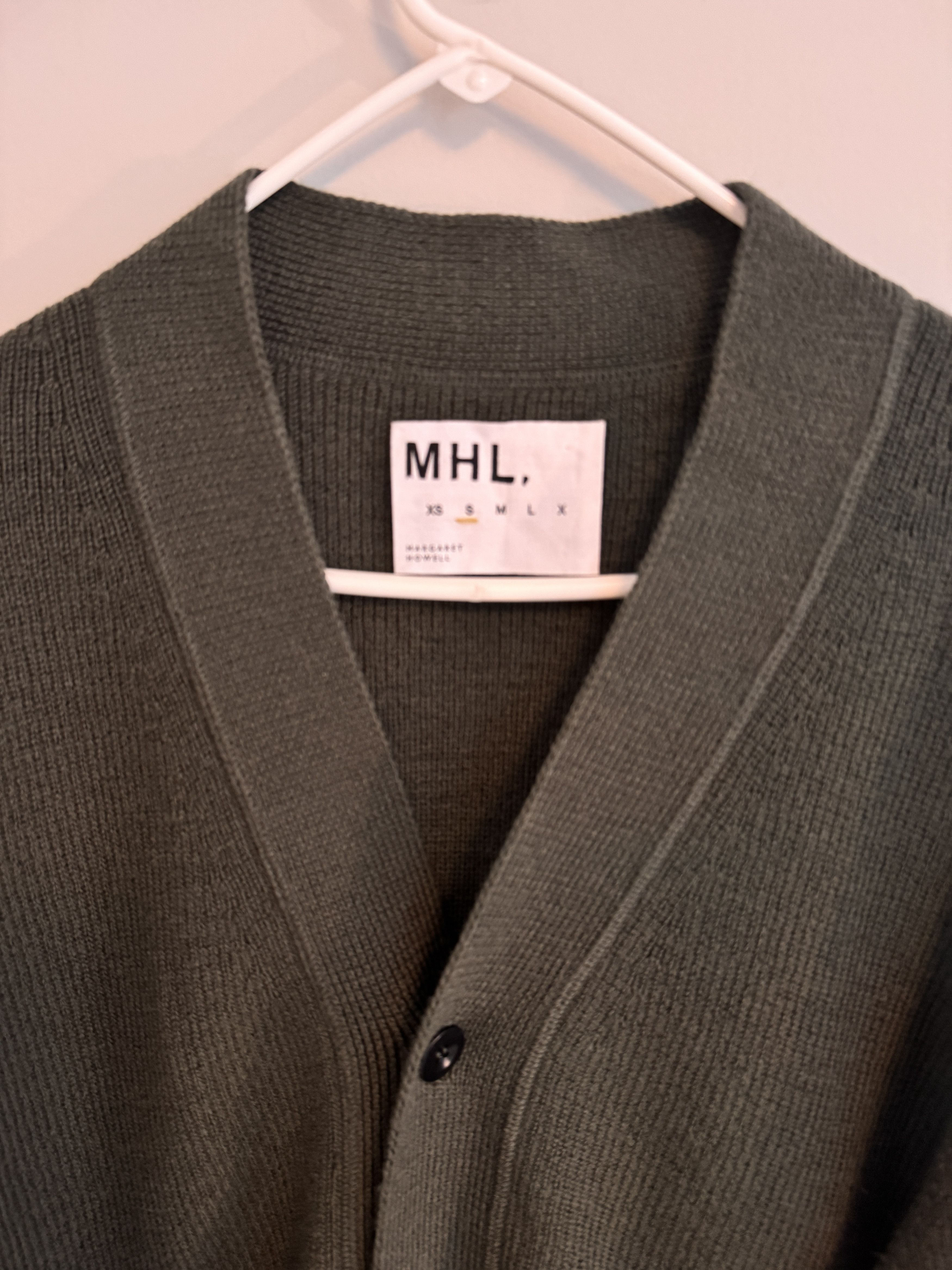 Margaret Howell MHL Men's Flatlock Cardigan in Uniform Green Size US S / EU 44-46 / 1 - 2 Thumbnail
