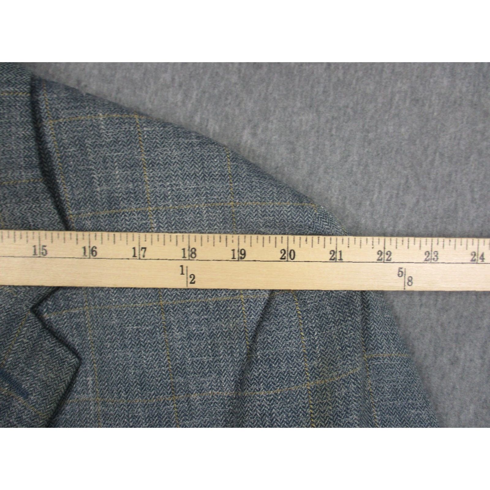 Brooks Brothers Brooks Brothers Sport Coat Men 46 Regular Gray Windowpane Herringbone Notch Two-Button Jacket Blazer USA Regular Fit Tweed Plaid 2 Piece Size 46R - 6 Thumbnail