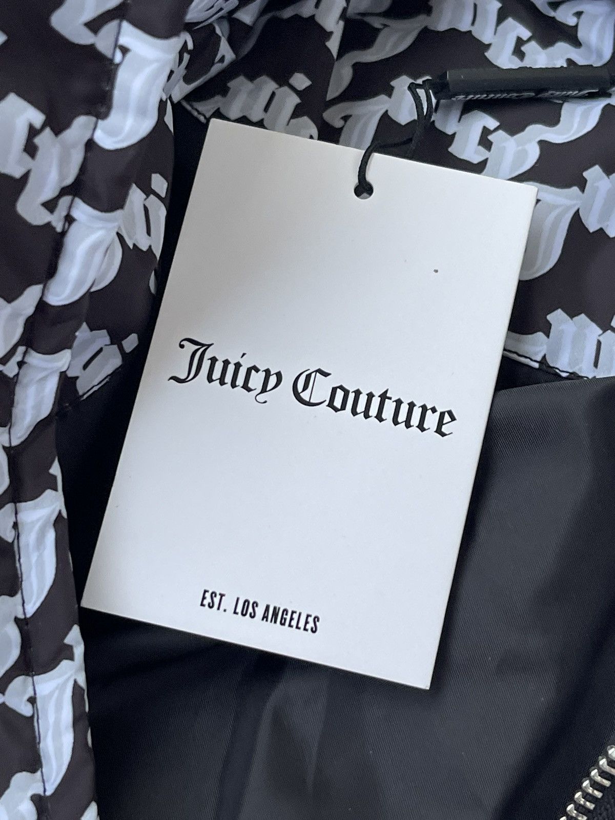 Juicy Couture !DS!AW22 Juicy Couture MadelineArched Monogram Puffer Jacket Size M / US 6-8 / IT 42-44 - 19 Thumbnail