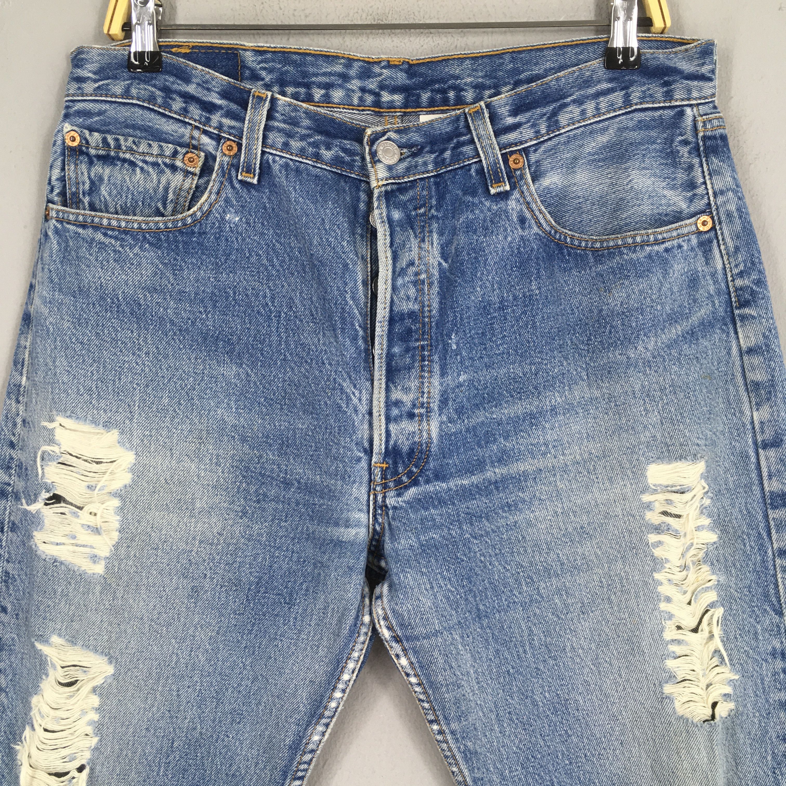 Levi's Size 33x29 Vintage 90s Levi's 501 Distressed Jeans S1351 Size US 33 - 2 Thumbnail