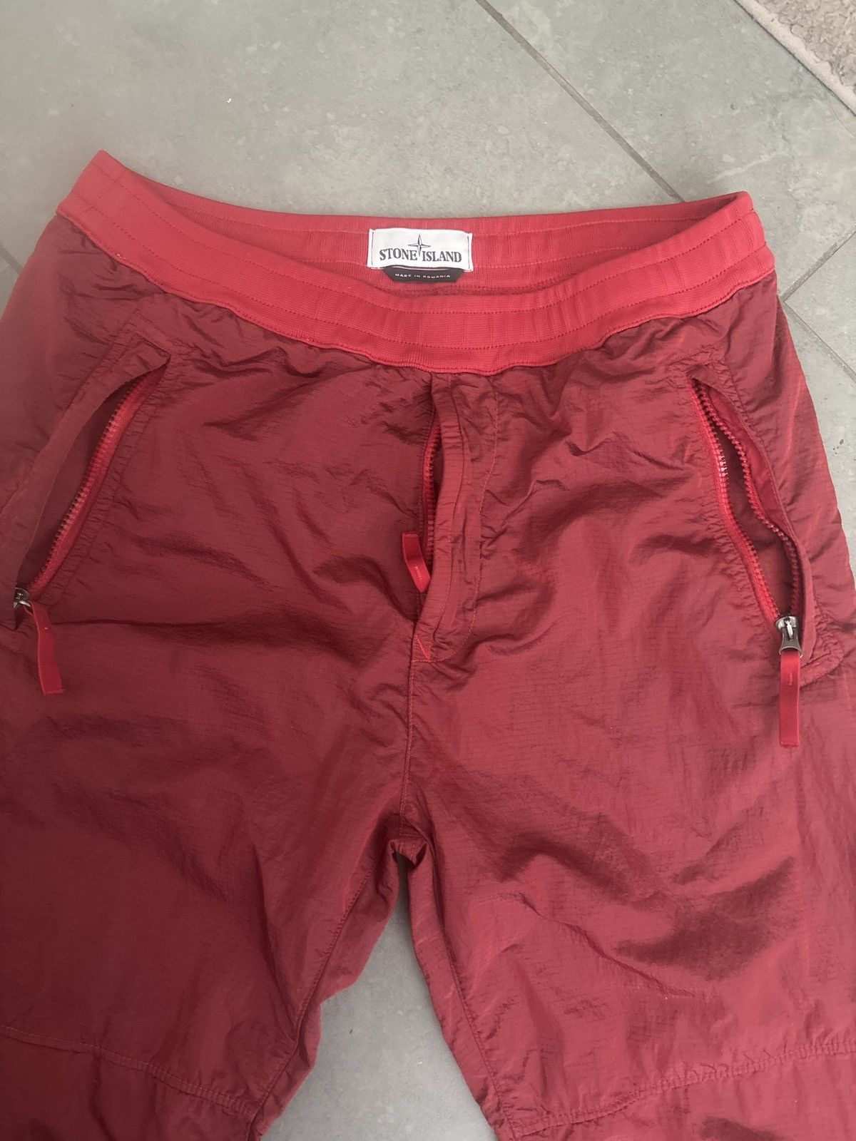 Stone Island SSense exclusive Stone Island red ripstock jogger pants. Size US 32 / EU 48 - 3 Thumbnail
