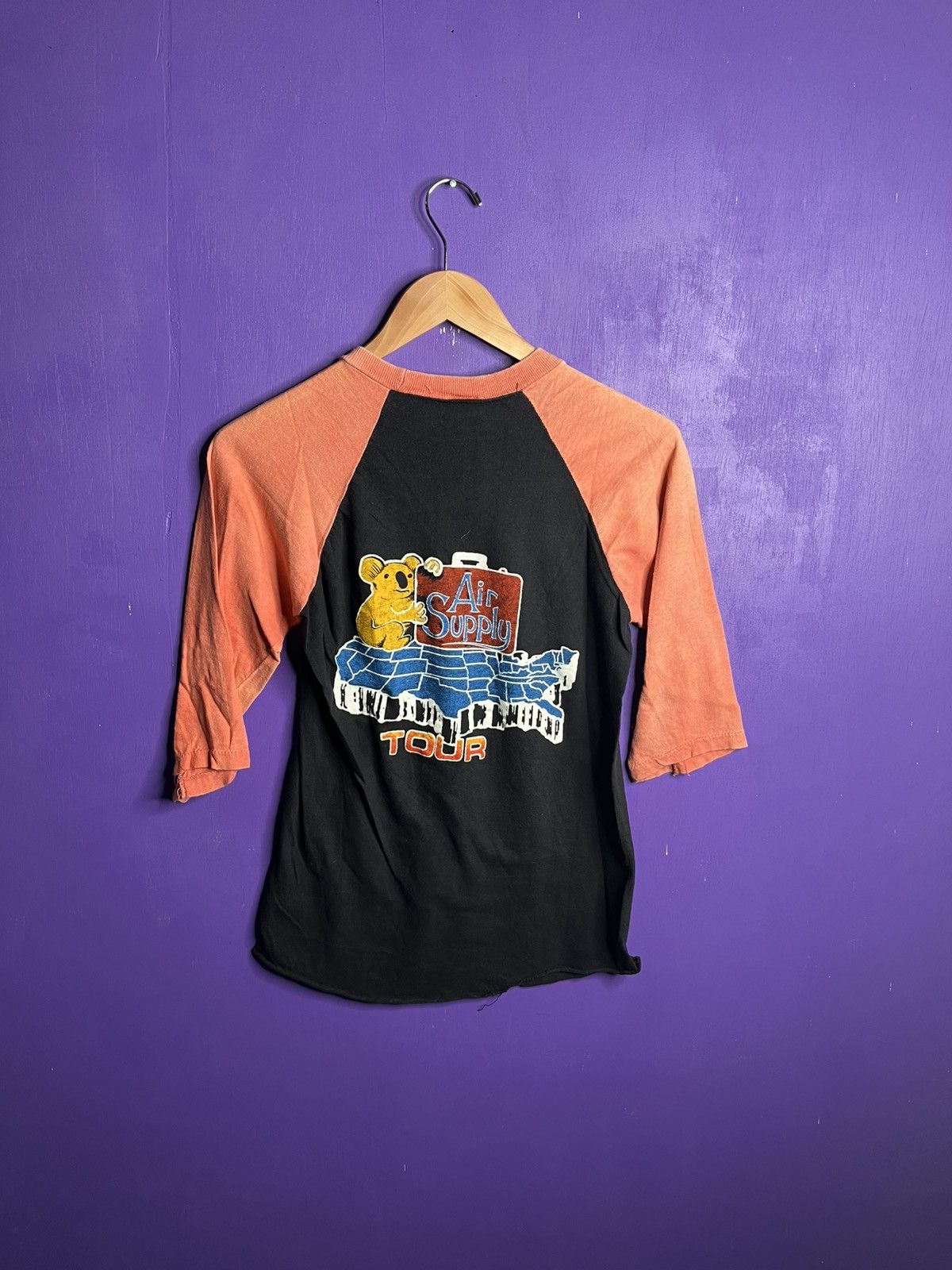 Band Tees × Vintage Vintage 70s Air supply USA tour raglan t-shirt Size US S / EU 44-46 / 1 - 2 Thumbnail