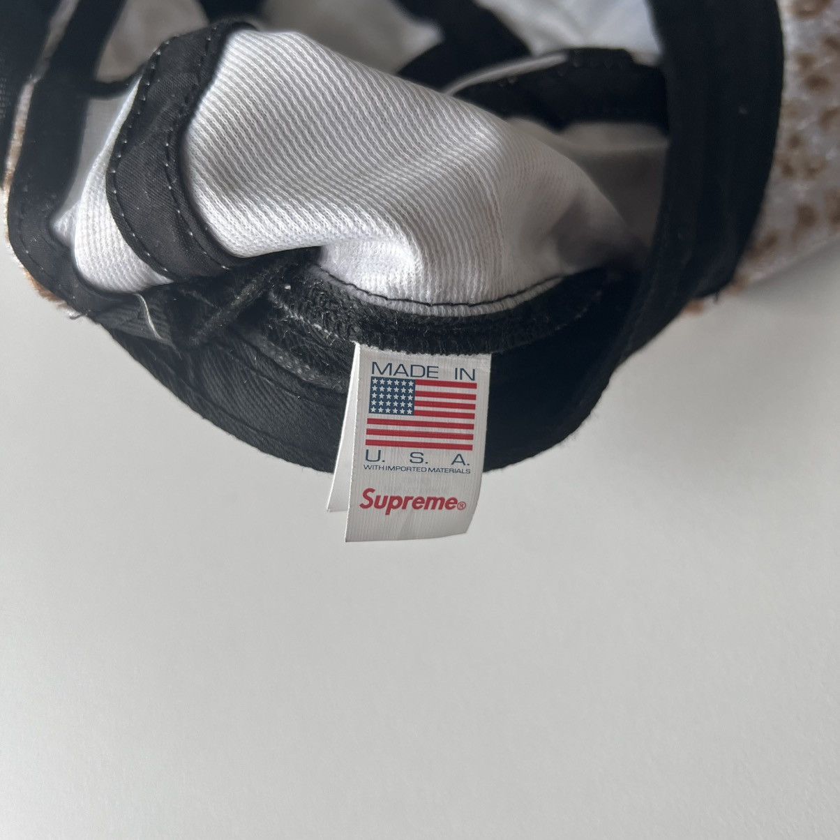 Supreme Supreme Leopard Velvet Camp Cap Pink Size ONE SIZE - 5 Thumbnail