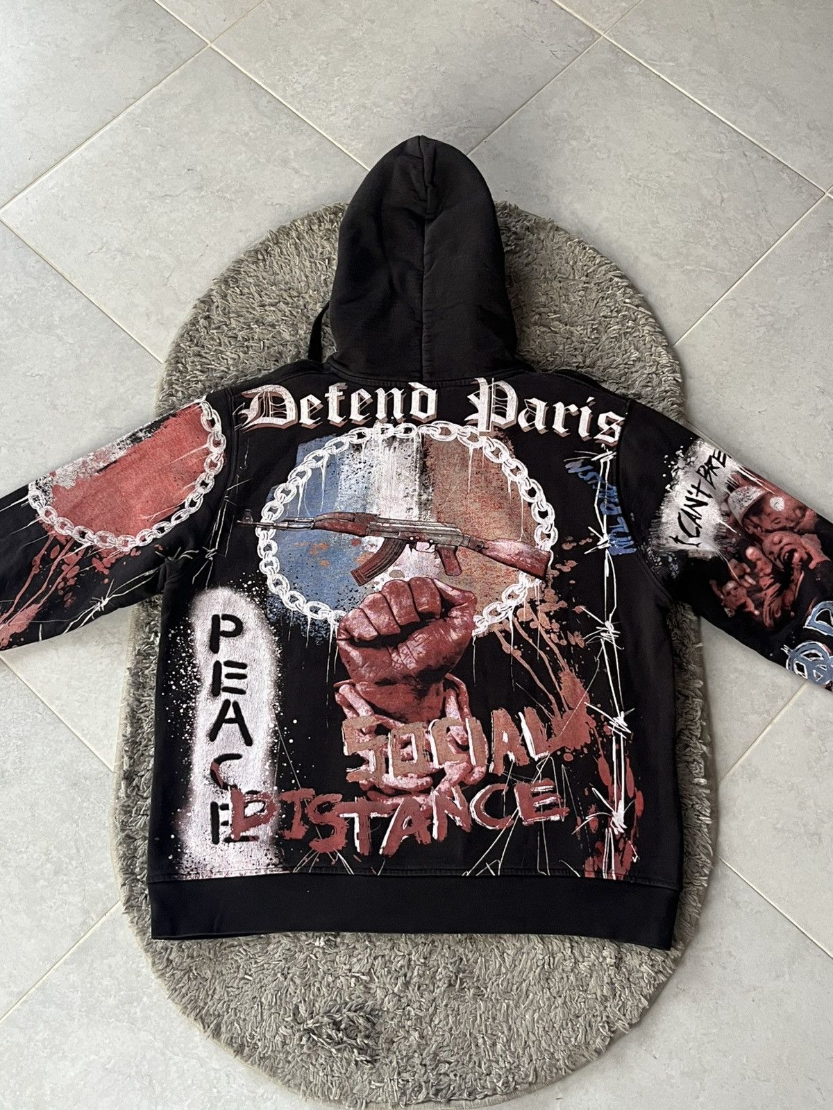 DEFEND PARIS Vintage Hoodie Defent Paris Over print Y2K style Size US L / EU 52-54 / 3 - 14 Thumbnail