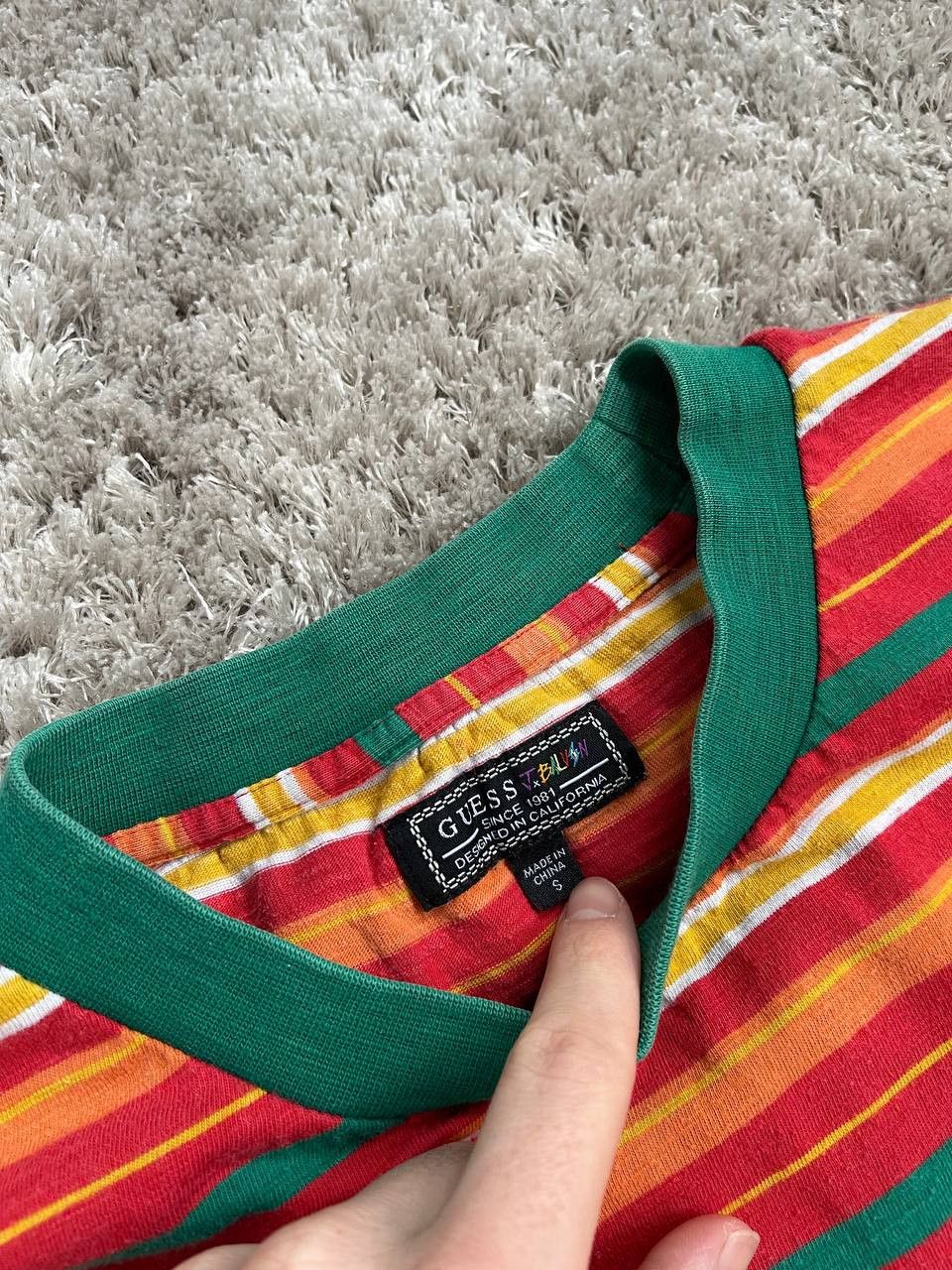 Guess × J Balvin × Vintage GUESS x J Balvin T-Shirt Orange Green Stripe Embroidered Size US S / EU 44-46 / 1 - 5 Thumbnail