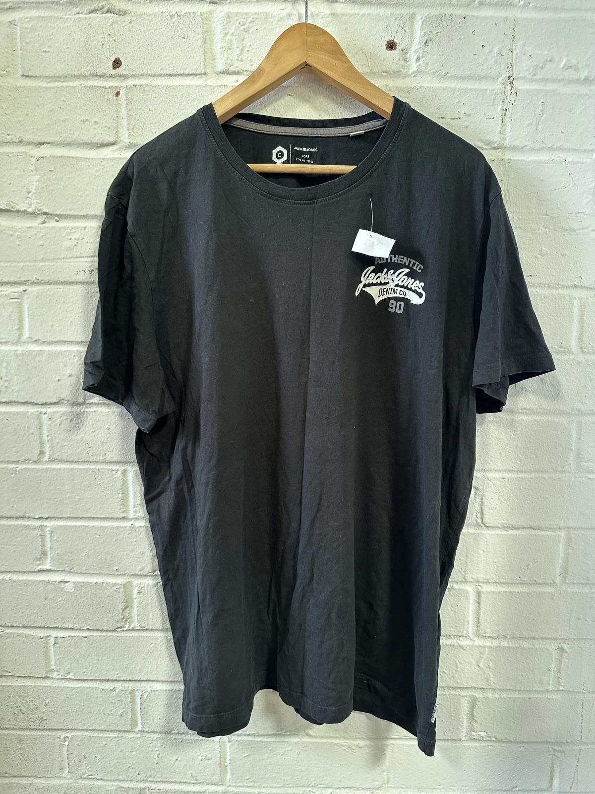 Jack & Jones Jack & Jones Authentic Denim Co. Men's Black T-Shirt Size US L / EU 52-54 / 3 - 1 Thumbnail