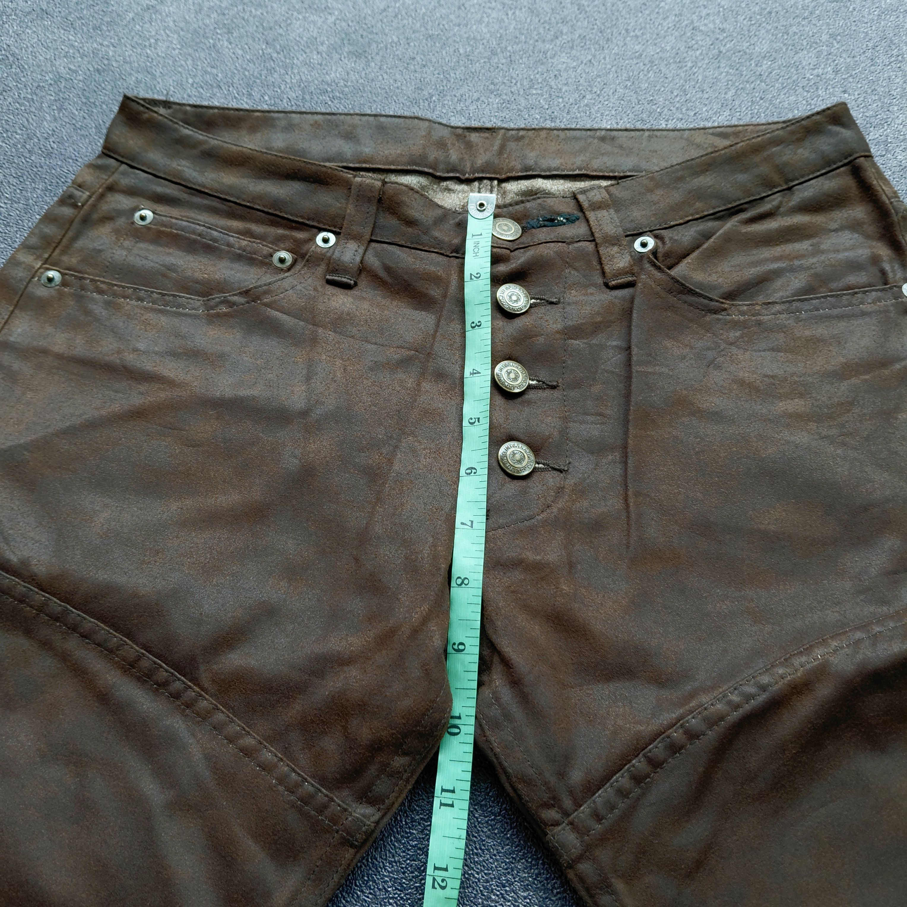Tornado Mart Tornado Mart Botton Fly Pleated Knee Short Pants Size US 31 - 13 Thumbnail