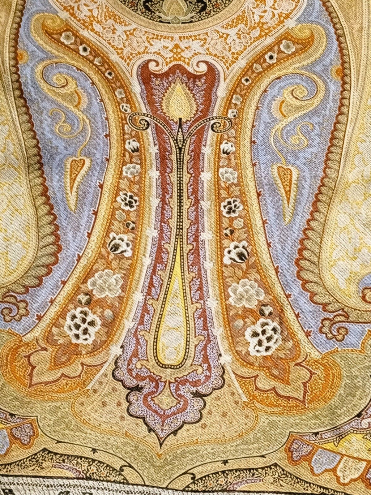 Other RICCINI Paisley Geometric Paisley Floral Silk Scarf Shawl Size ONE SIZE - 3 Thumbnail