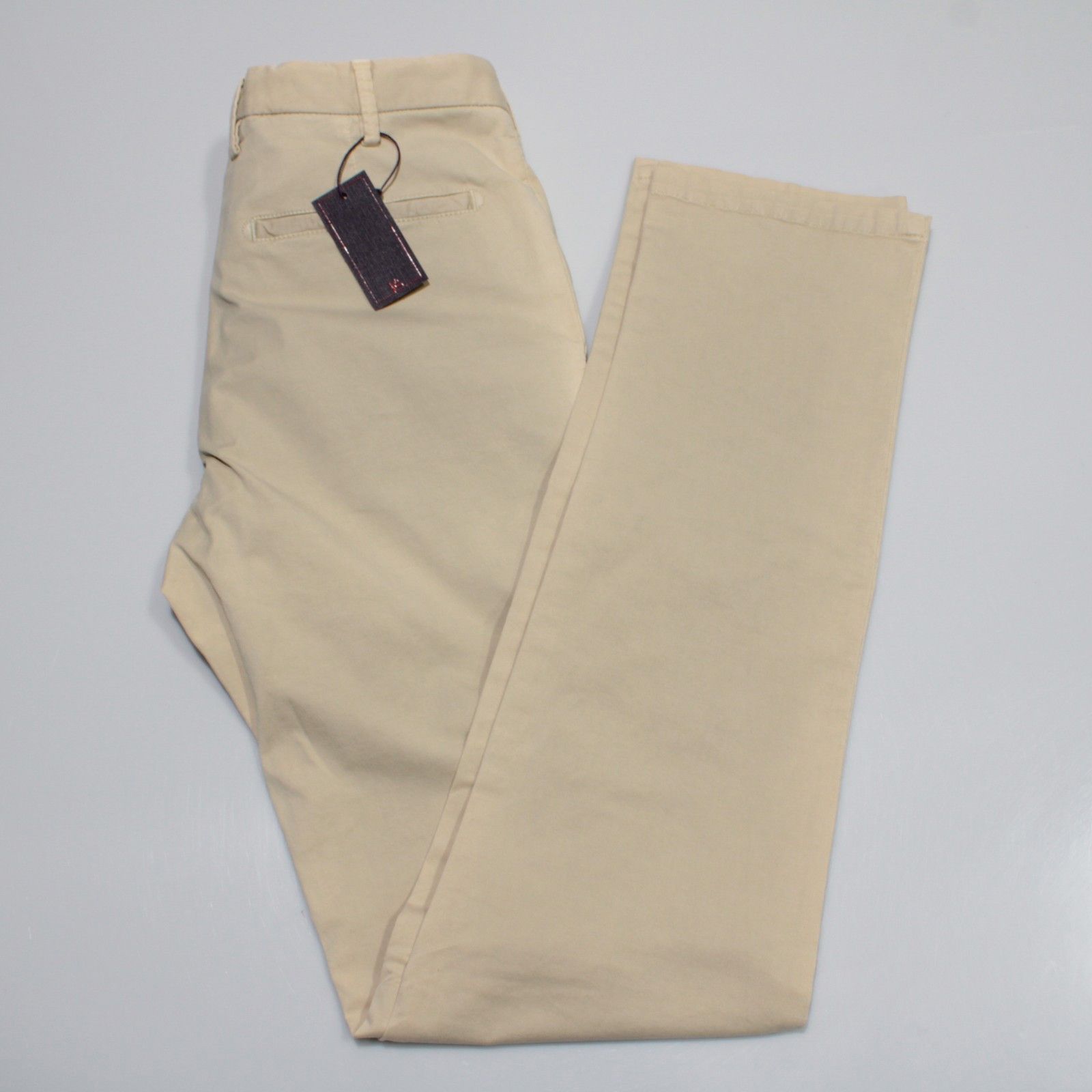 Isaia isaia New with tags Chino Size 30 US In Beige Size US 30 / EU 46 - 2 Thumbnail