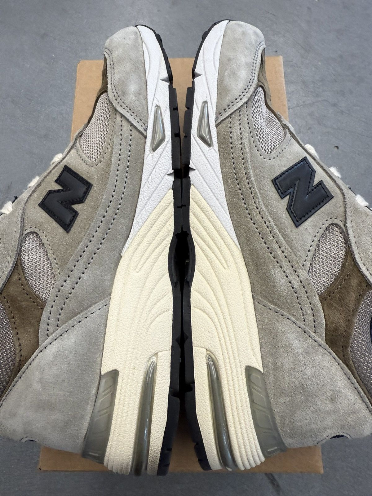 JJJJound × New Balance 2023 New Balance 991 MiUK JJJJound Grey Olive Size US 9 / IT 39 - 4 Thumbnail