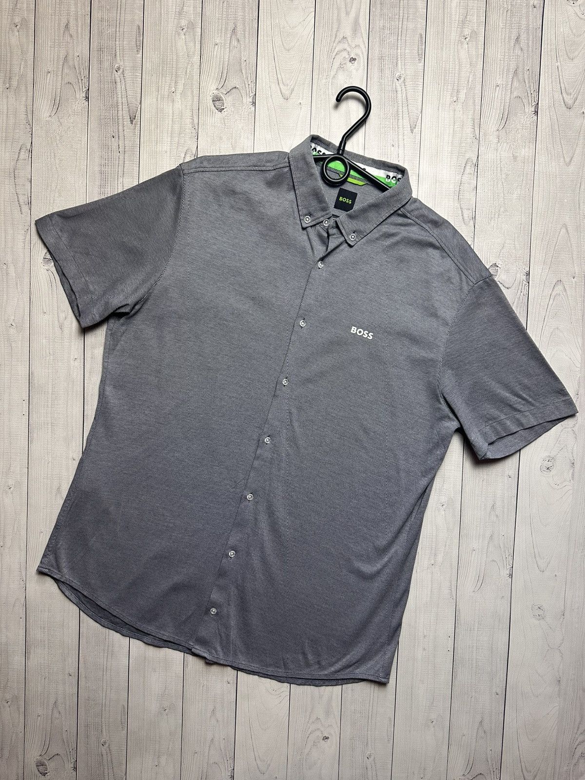 Hugo Boss Hugo Boss shirt logo grey size XL Size US XL / EU 56 / 4 - 1 Thumbnail