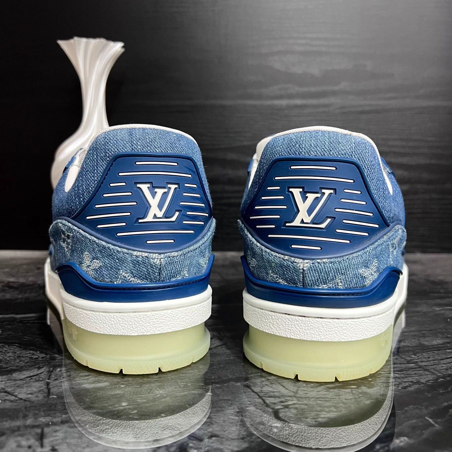 Louis Vuitton Lv Trainer blue denim 42.5 99 new 3300 Size US 9.5 / EU 42-43 - 4 Thumbnail
