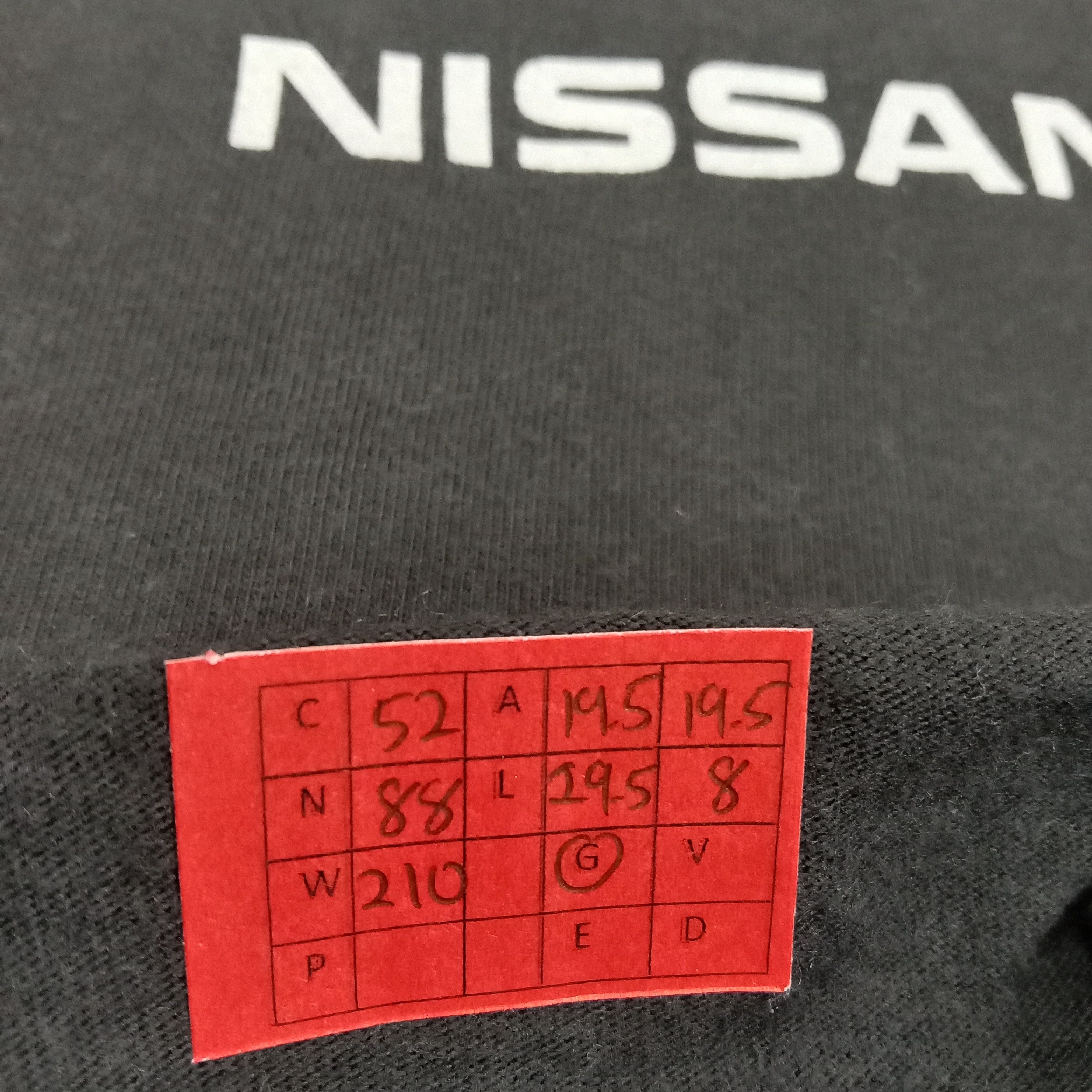 Japanese Brand × Vintage The 2002 Nissan Altima Backprint Vintage Tshirt Size US M / EU 48-50 / 2 - 7 Thumbnail
