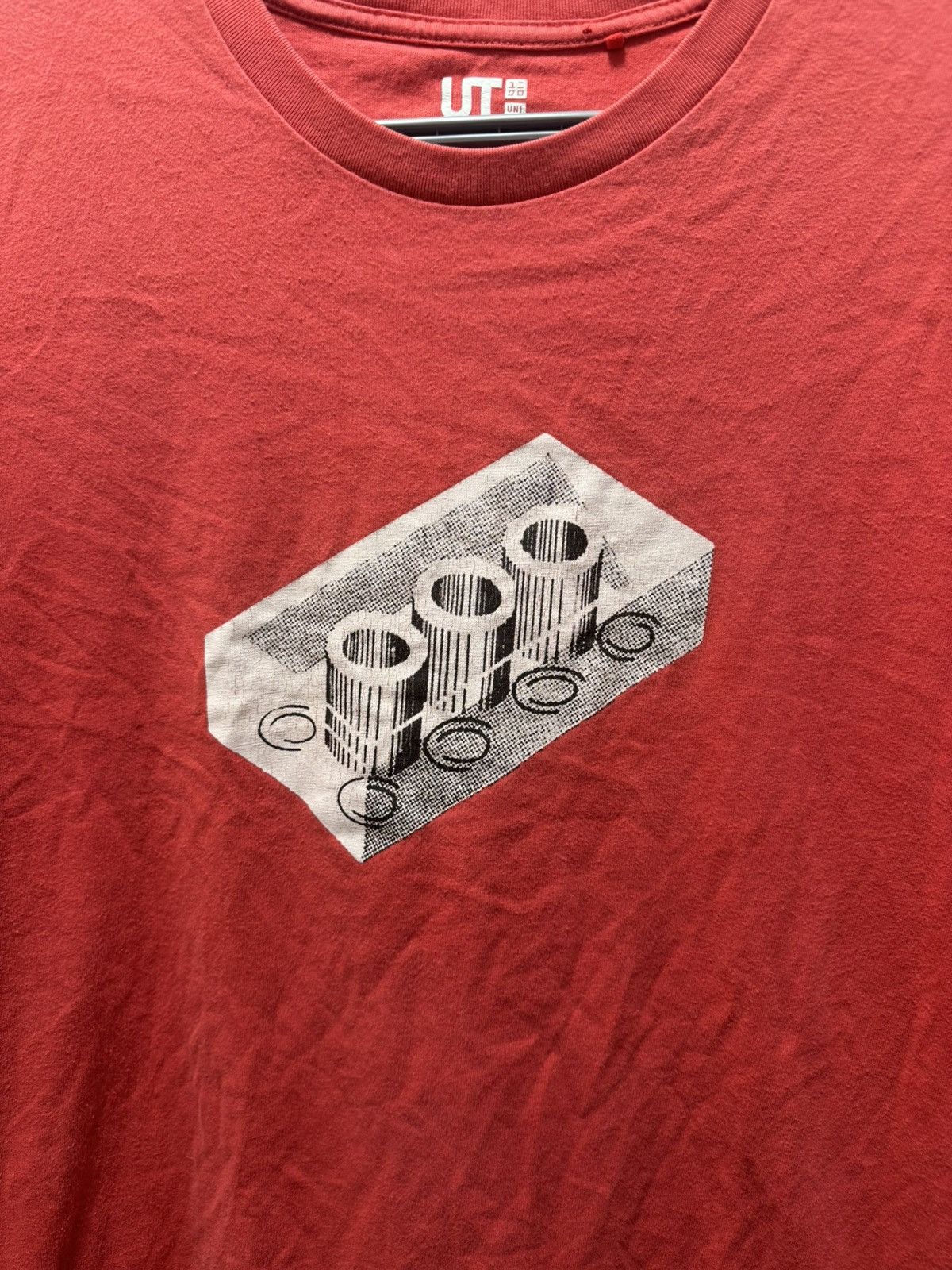 LEGO Uniqlo x Lego Design Brick Red Shirt Size US M / EU 48-50 / 2 - 2 Thumbnail